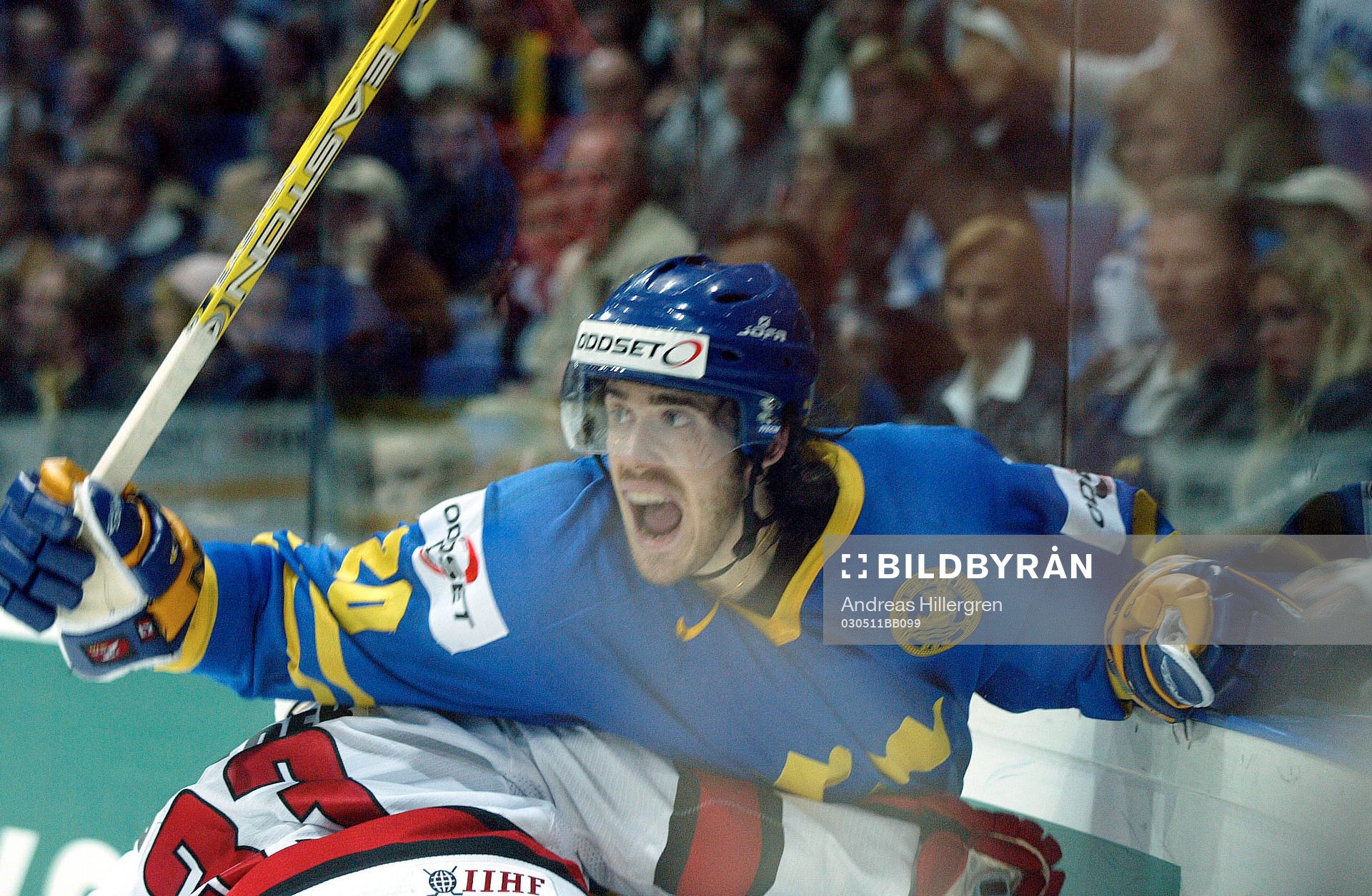 Henrik Zetterberg, stoppas upp av Draper