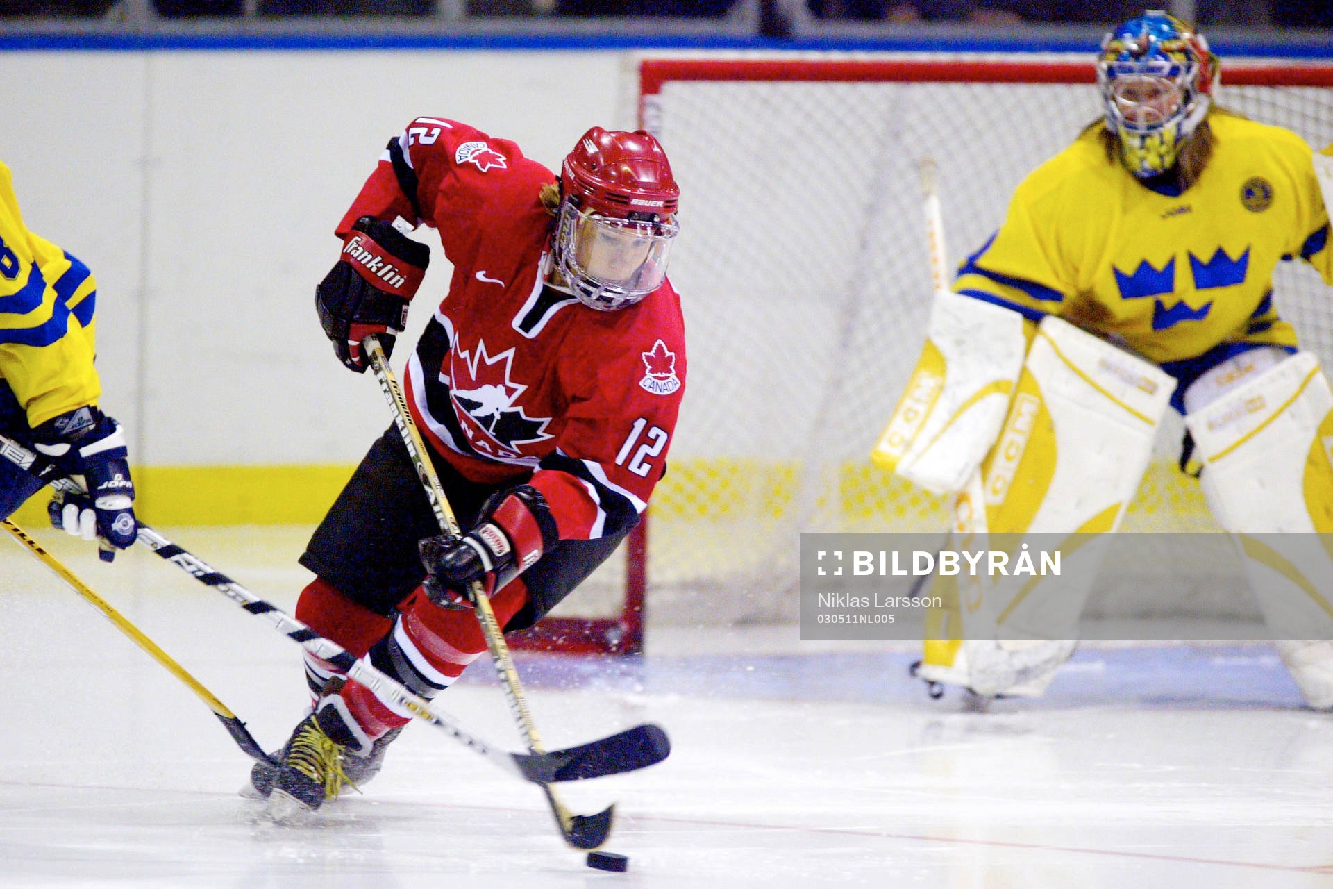 Lori Dupuis, Kanada