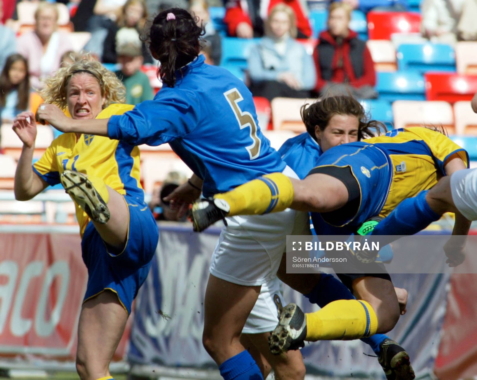 Victoria Svensson och Hanna Marklund, Sverige