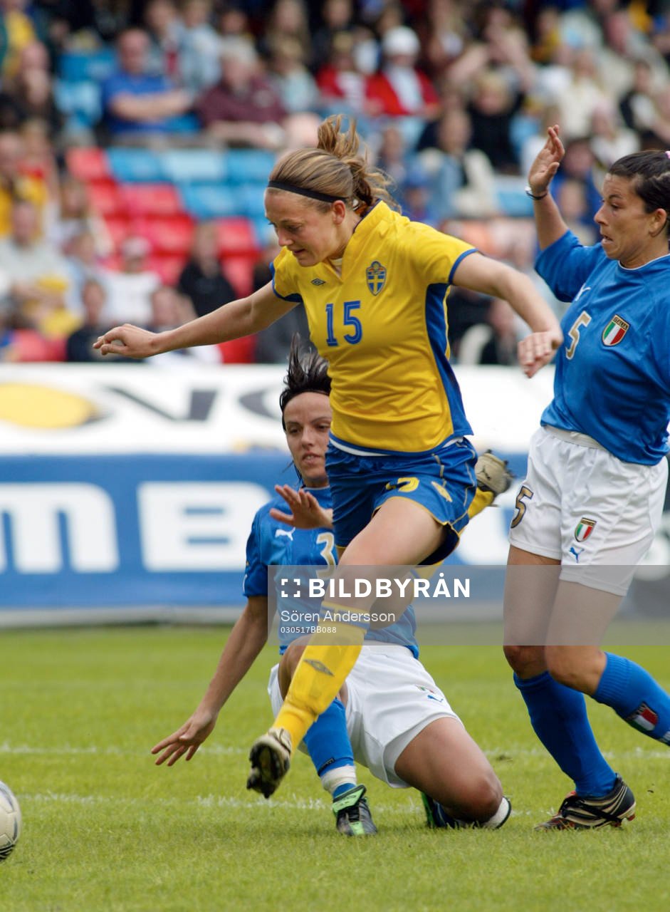 Therese Sjögran, Sverige och Tatiana Zorri och Manuela