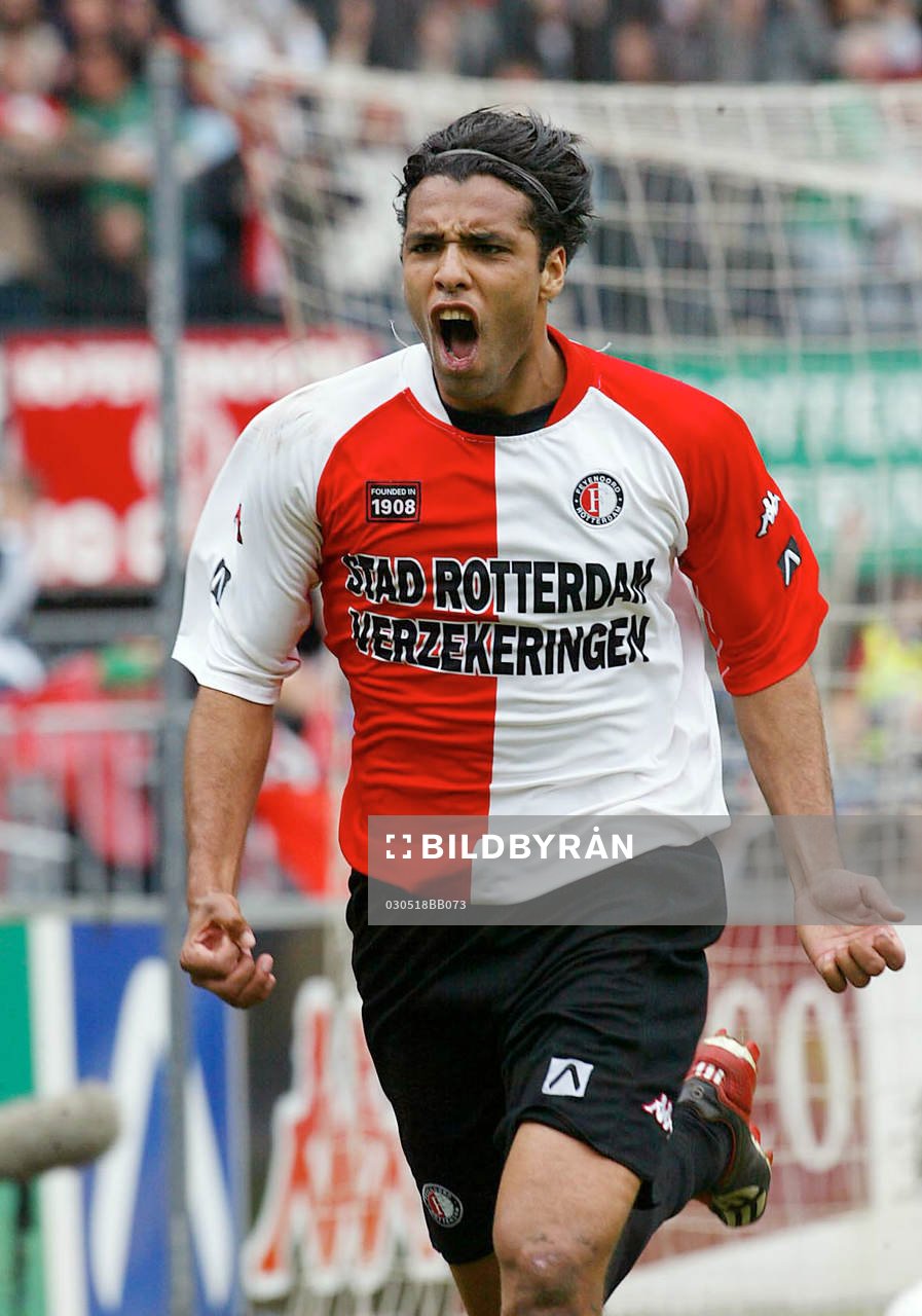  Pierre van Hooijdonk , Feyenoord, jubel.
