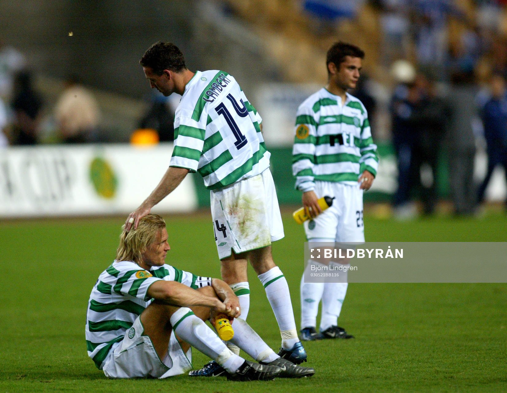Johan Mjällby, Celtic deppar, depp, klapps om av Paul