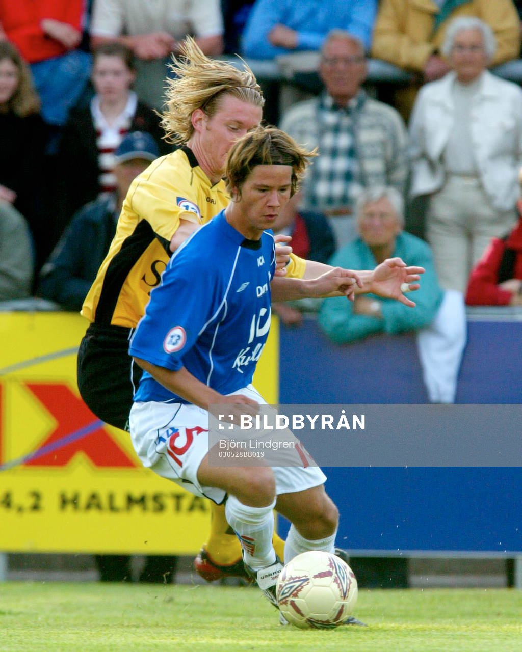  Dusan Djuric, Halmstad snurrar upp Fredrik Berglund och gör sitt första allsvenska mål
