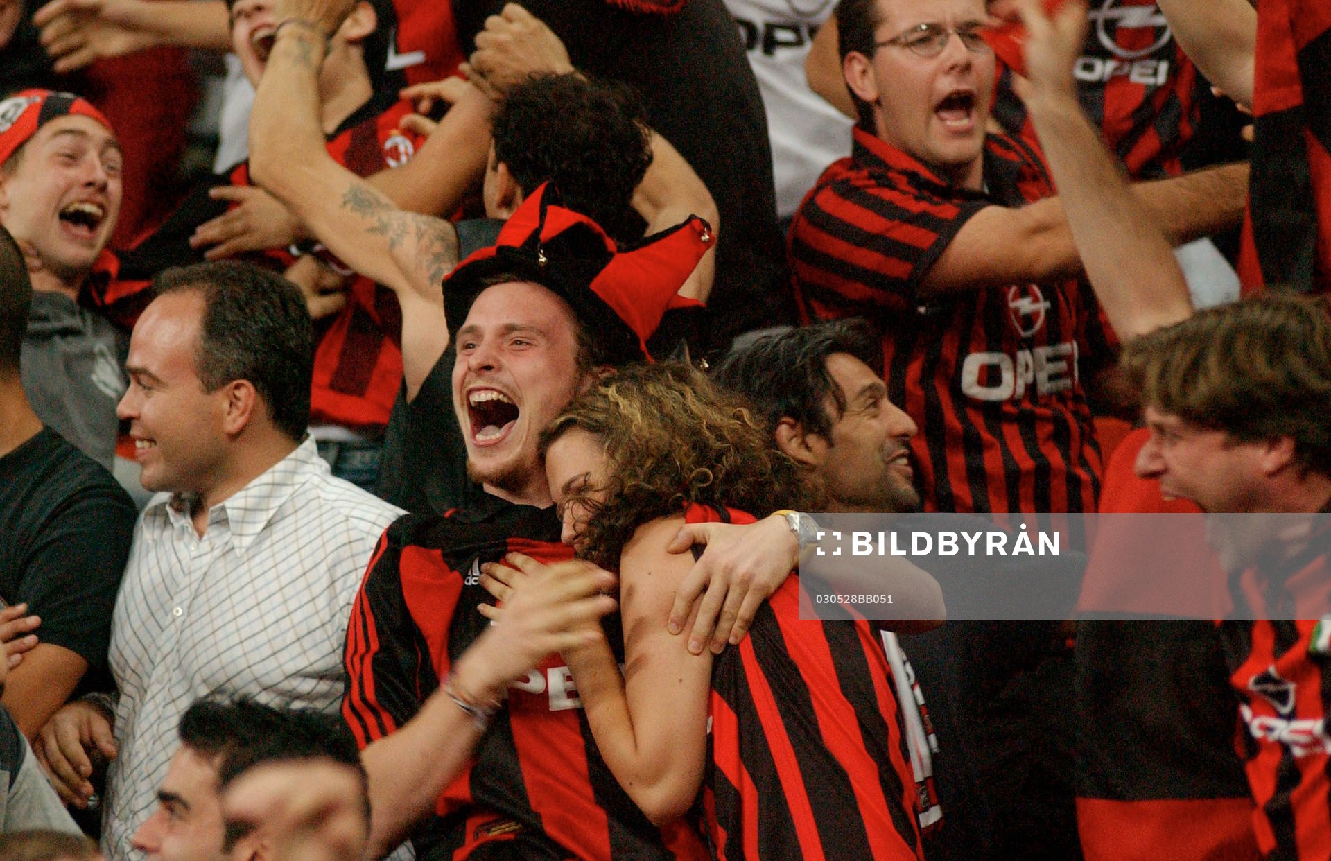 Milan, fans, supporter, jubel över segern i Champions