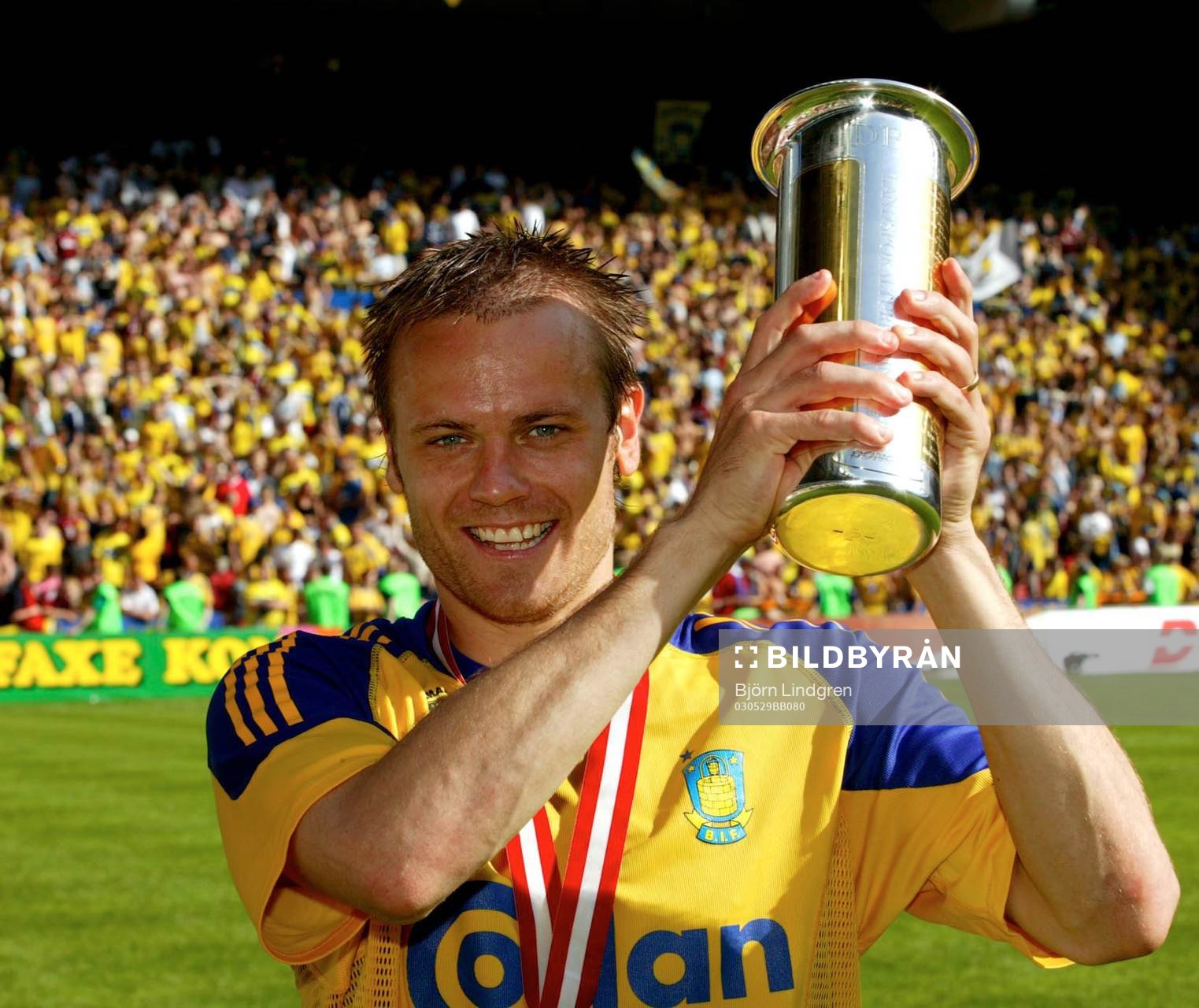 Mattias Jonson, Bröndby höjer bucklan