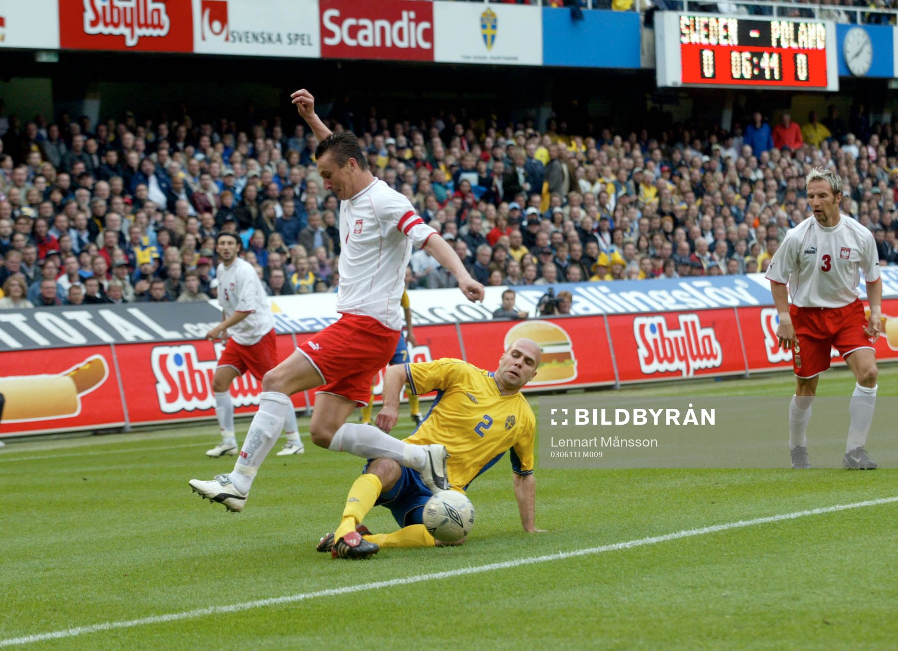 Teddy Lucic, Sverige och Tomasz Hajto, Polen