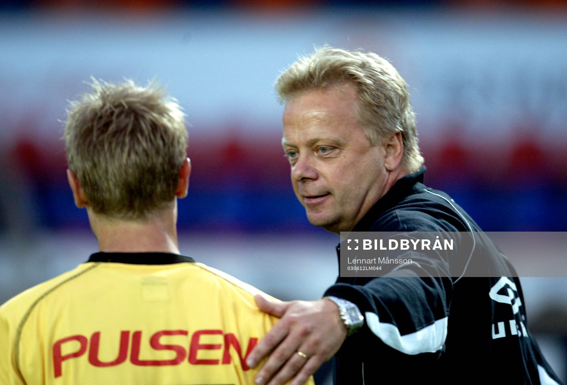 Anders Grönhagen, tränare. Beröm, klapp på axeln