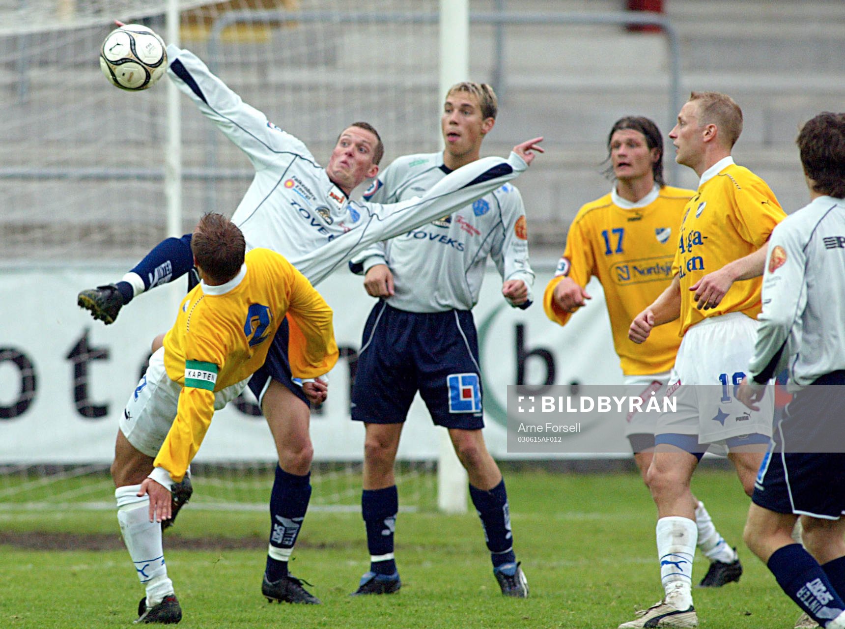 Fotboll. Superettan. IFK Malmö - Falkenberg FF. Hårt