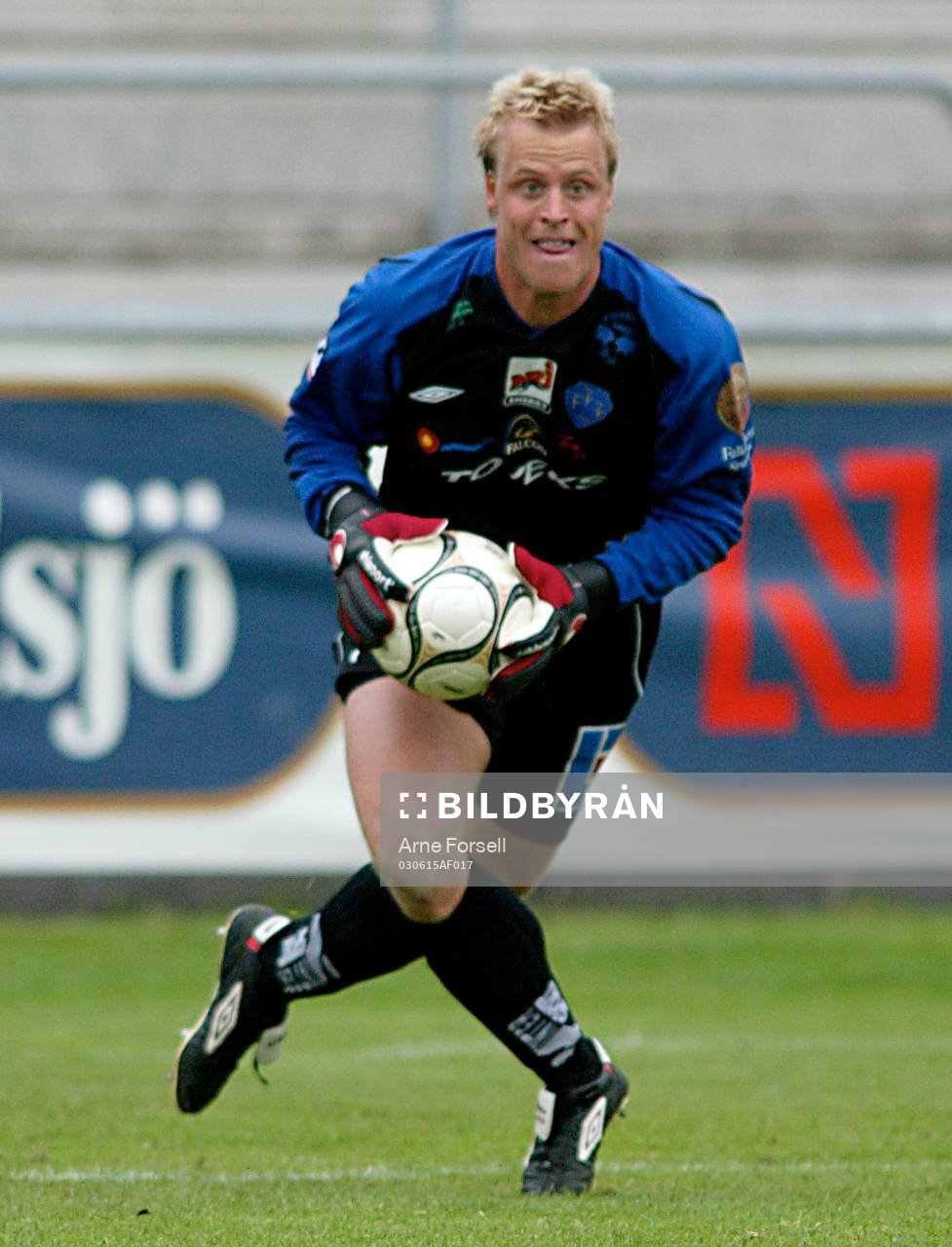 Fotboll. Superettan. Tommy Karlsson, målvakt, Falkenberg