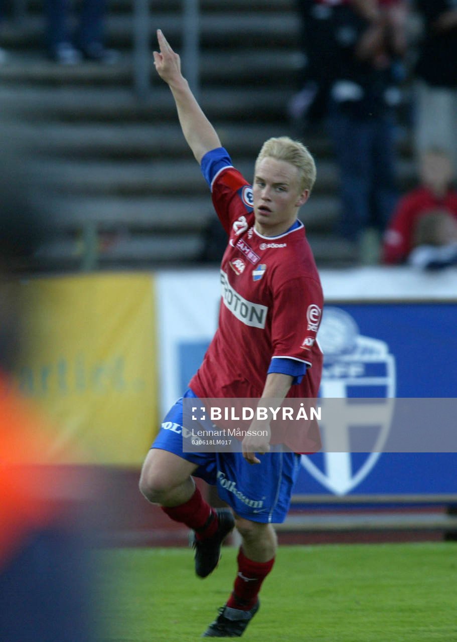 1-2, Alexander Steen
