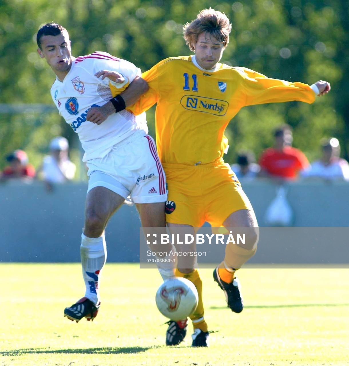 Ivan Isakovic Assyriska och Martin Abrahamsson, IFK Malmö