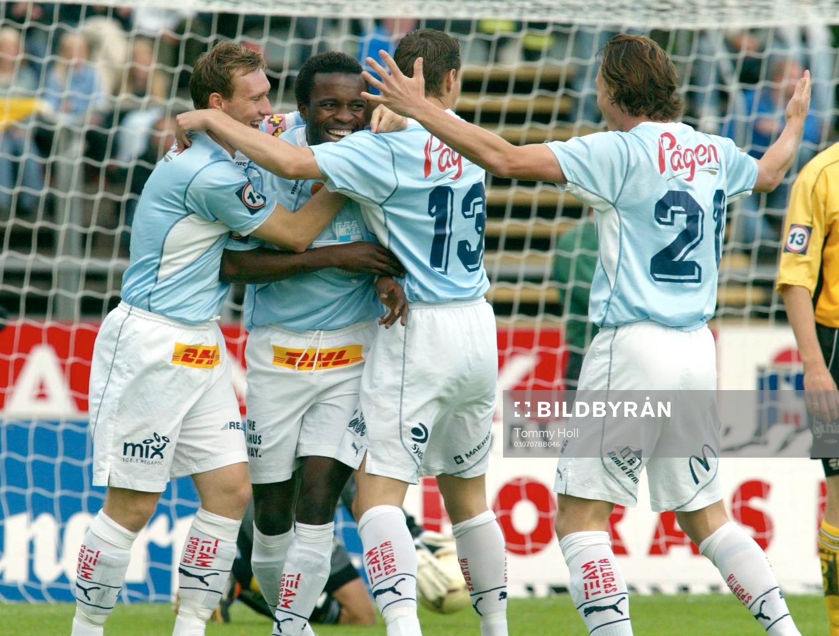 Målskyttarna Niklas Skoog och Peter Ijeh, Malmö FF jubel efter Ijehs mål