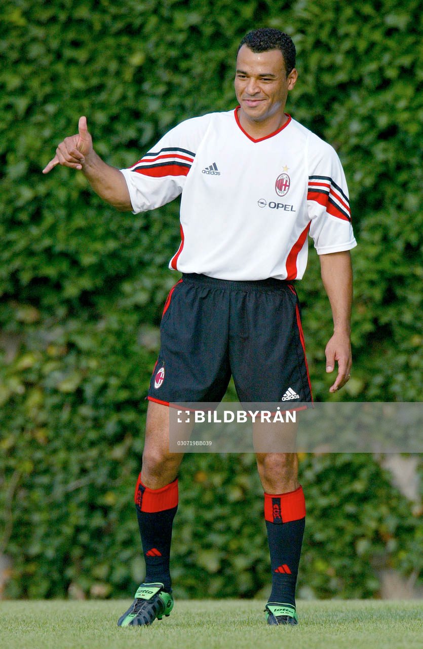 Cafu, Milan