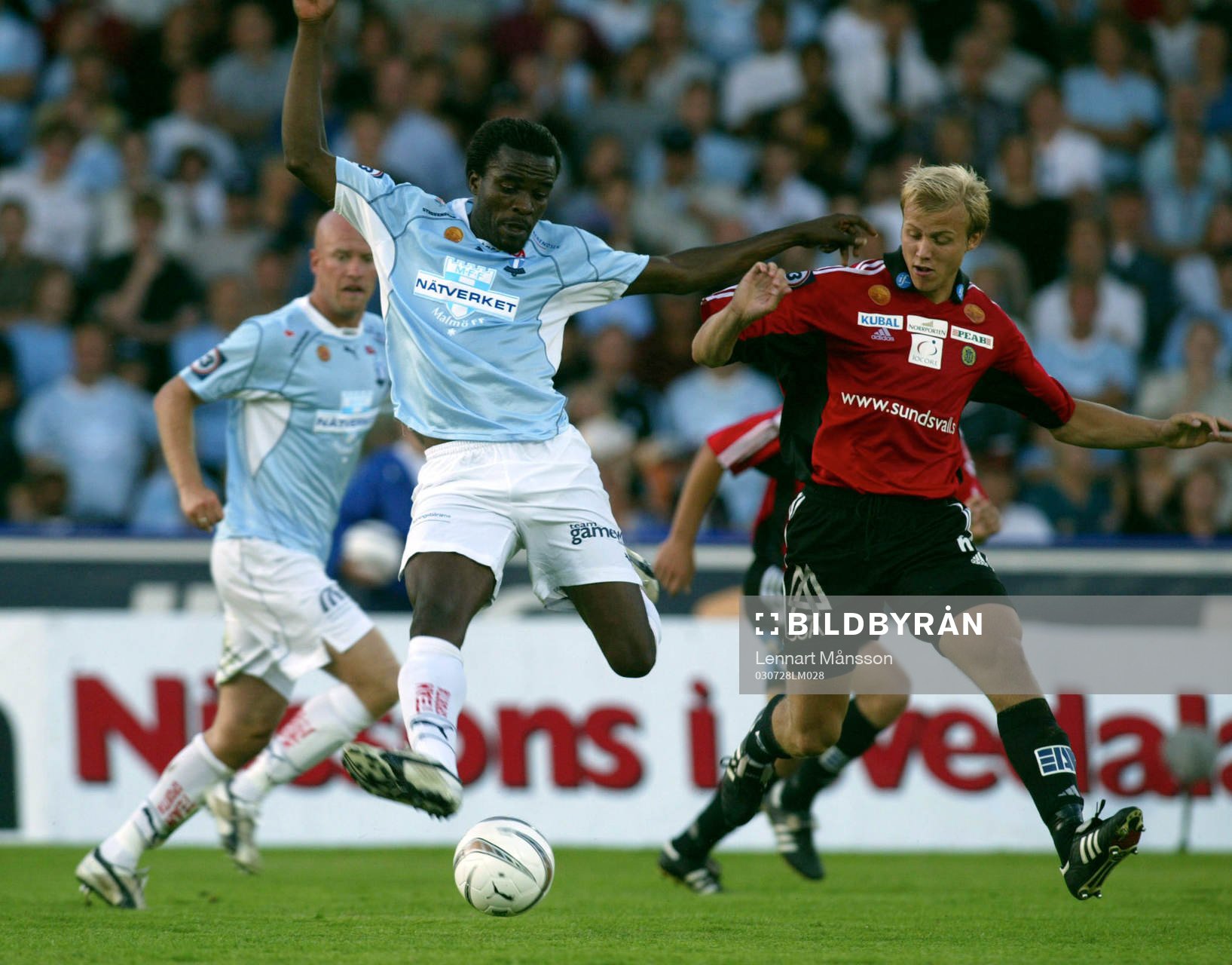 Peter Ijehs eleganta klack till Olof Persson