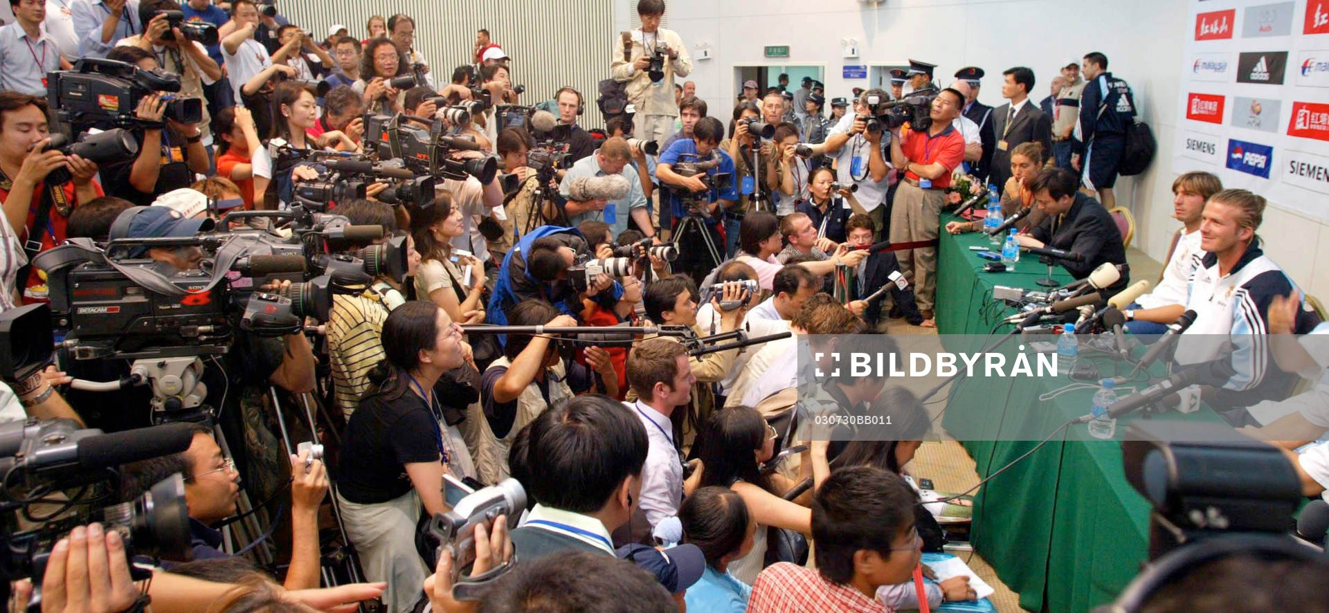 Fotboll, spansk: Real Madrid, träning, Kina: David Beckham, Real Madrid möter media. Press, 