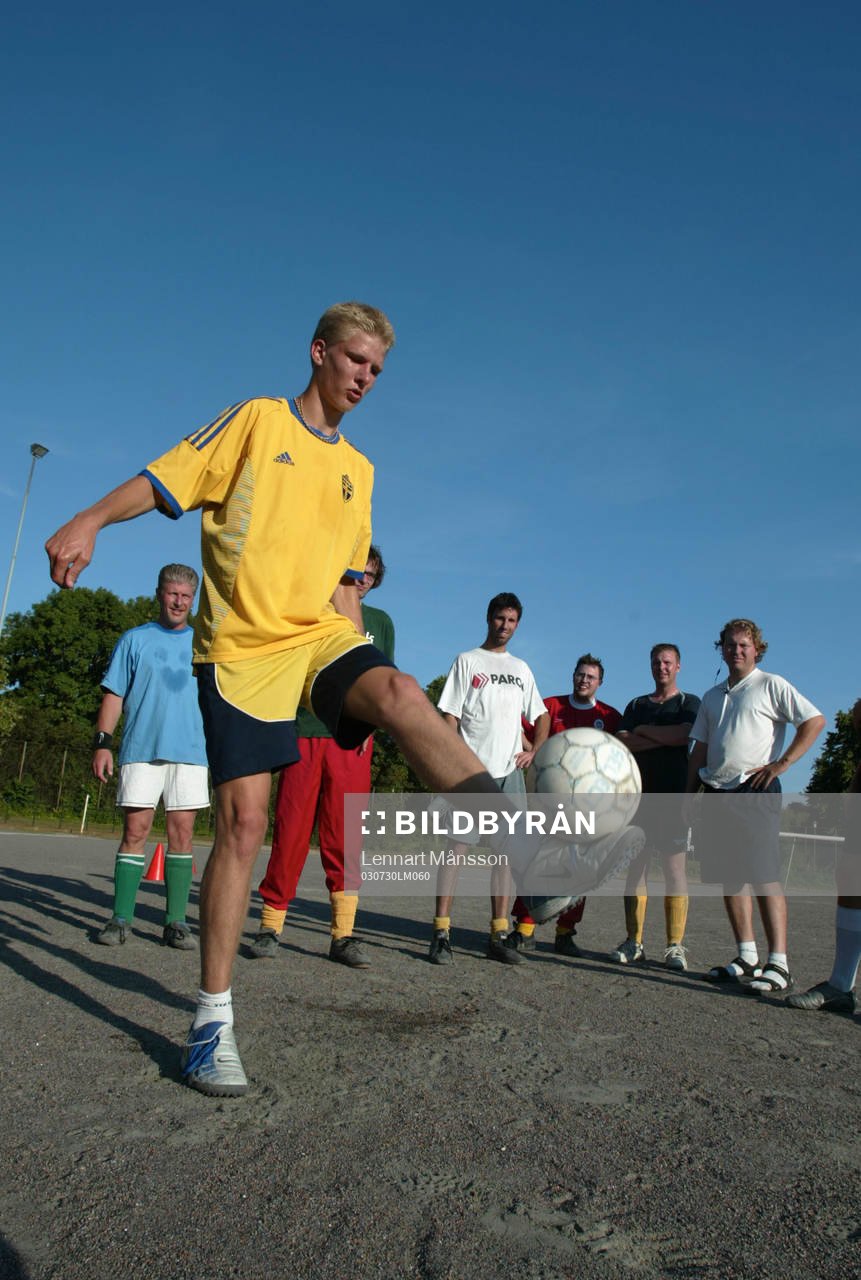 Fotboll, döva, IK Scania, Malmö , grus, grusplan, träning