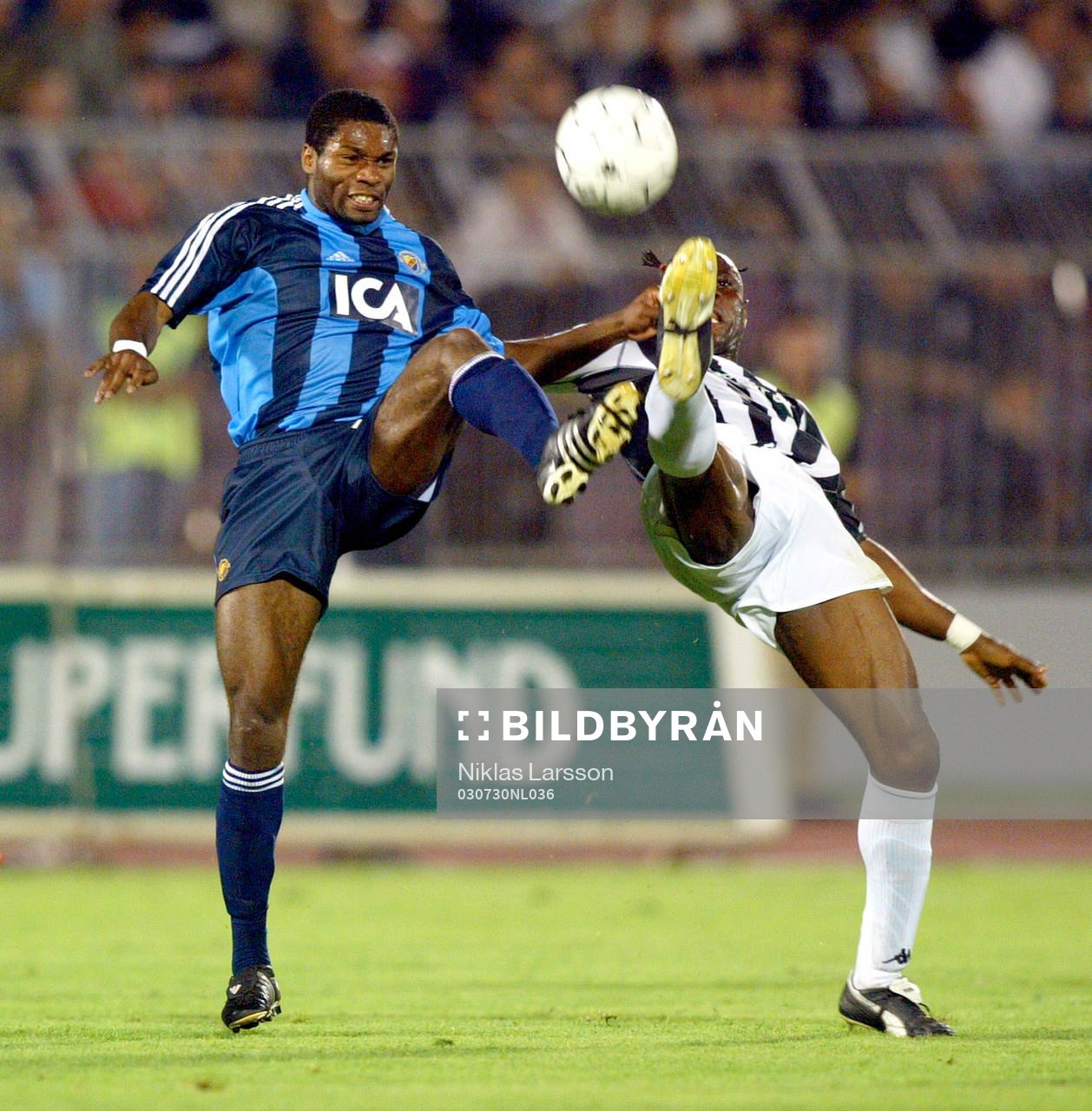  Samuel Wowoah, Djurgården och Taribo West, Partizan.