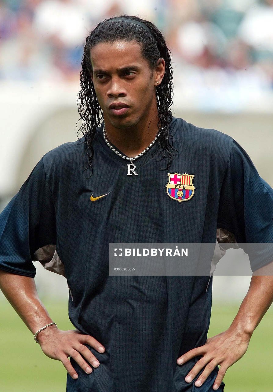 Ronaldinho, Barcelona