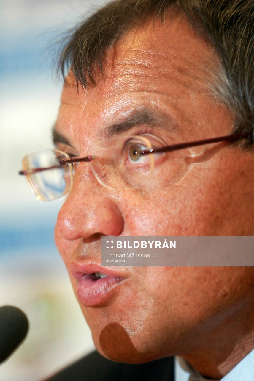 Felix Magath, tränare, Stuttgart