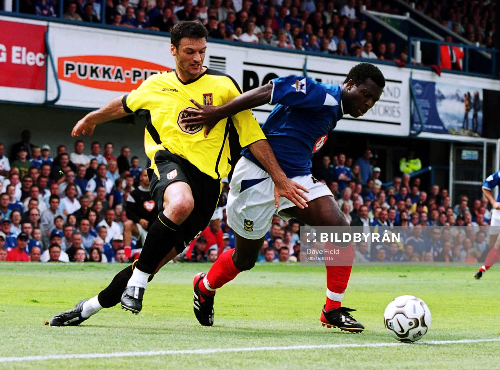  Alpay, Aston Villa och Amdy Feye, Portsmouth 