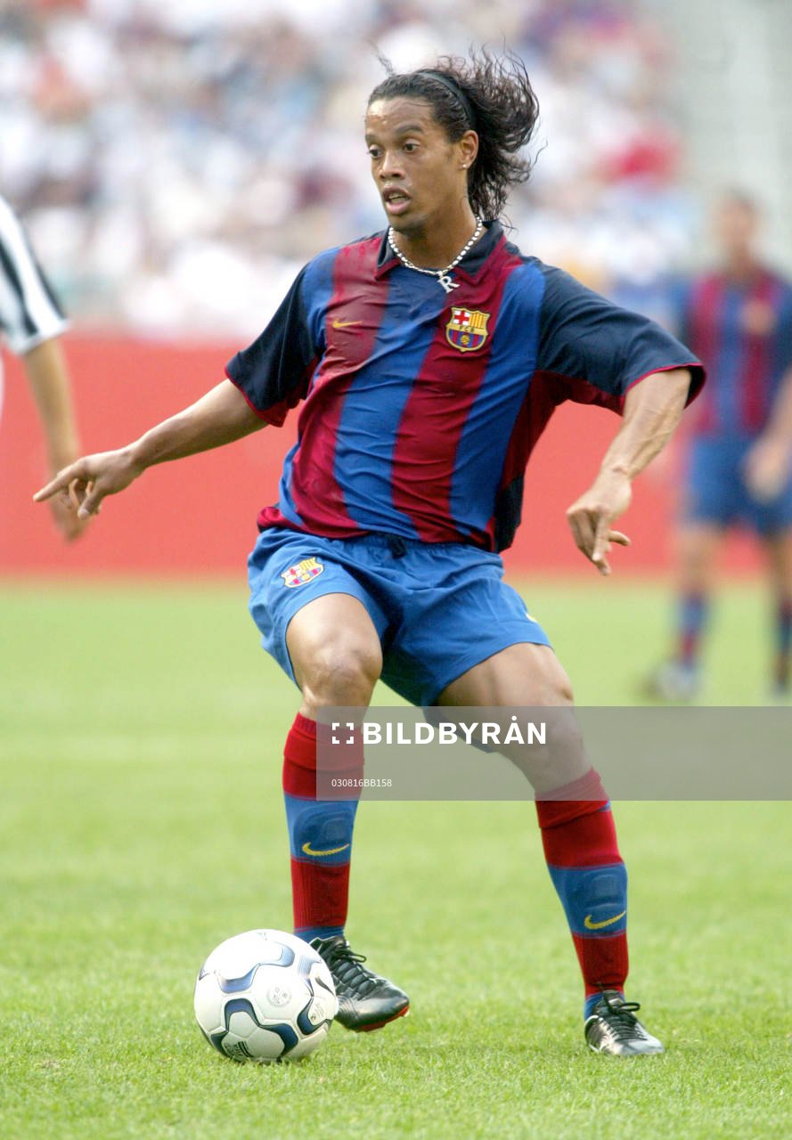  Ronaldinho, Barcelona