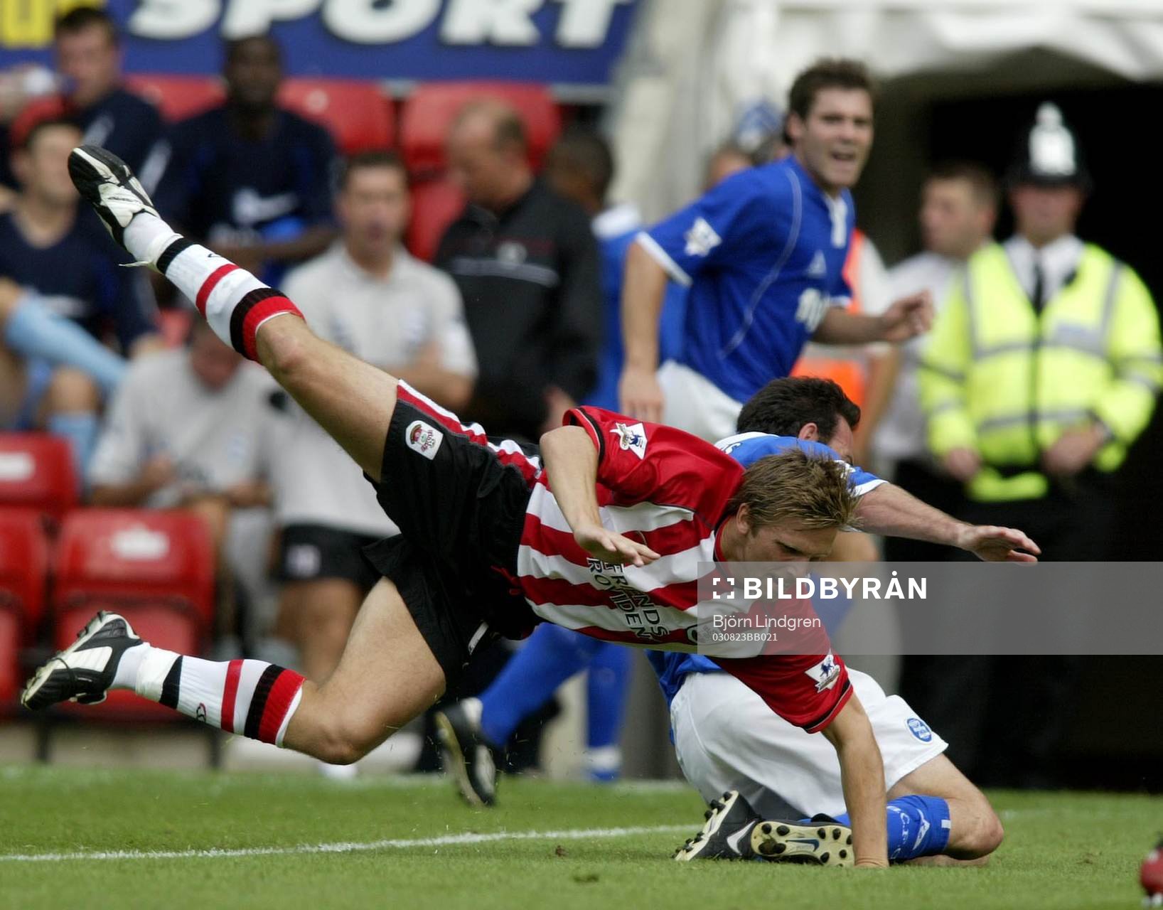 Fotboll, (Engelsk Liga) Premier League Southampton - Birmingham: Anders Svensson, Southampton faller...