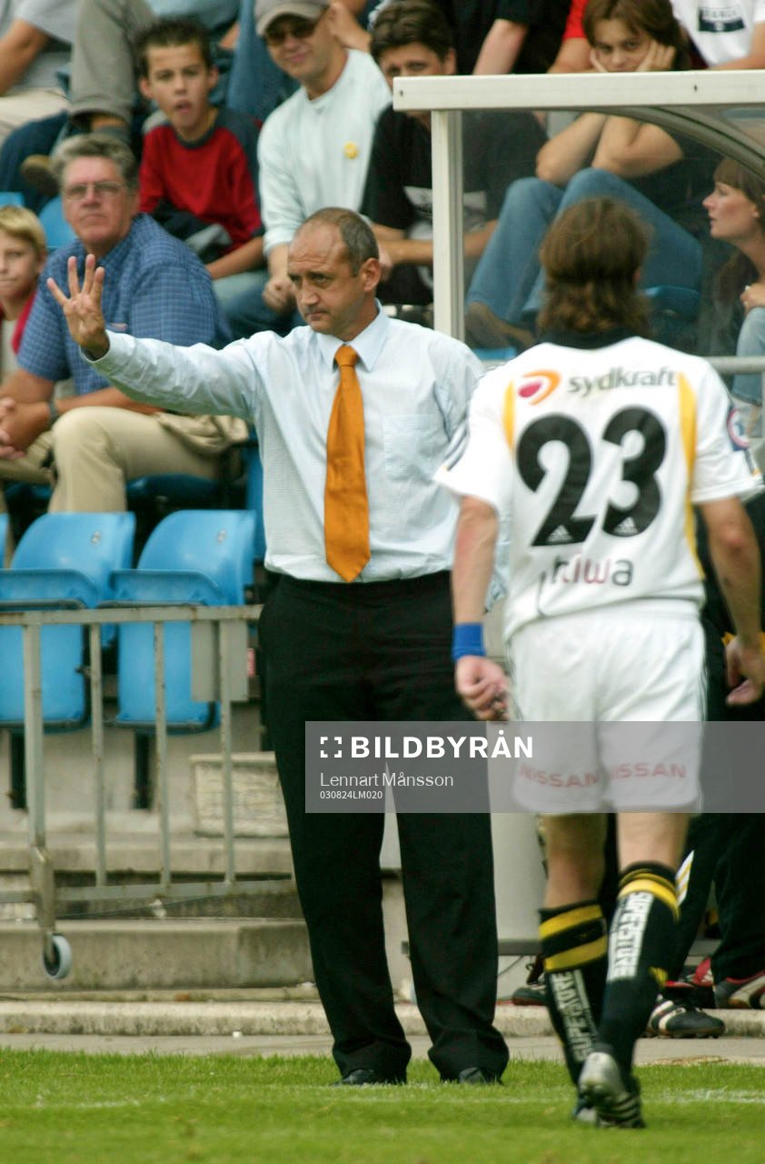 Mats Rubarth, AIK vandrar av planen - utvisad - Richard