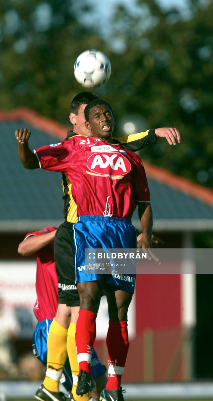 Atiba Hutchinson, Öster