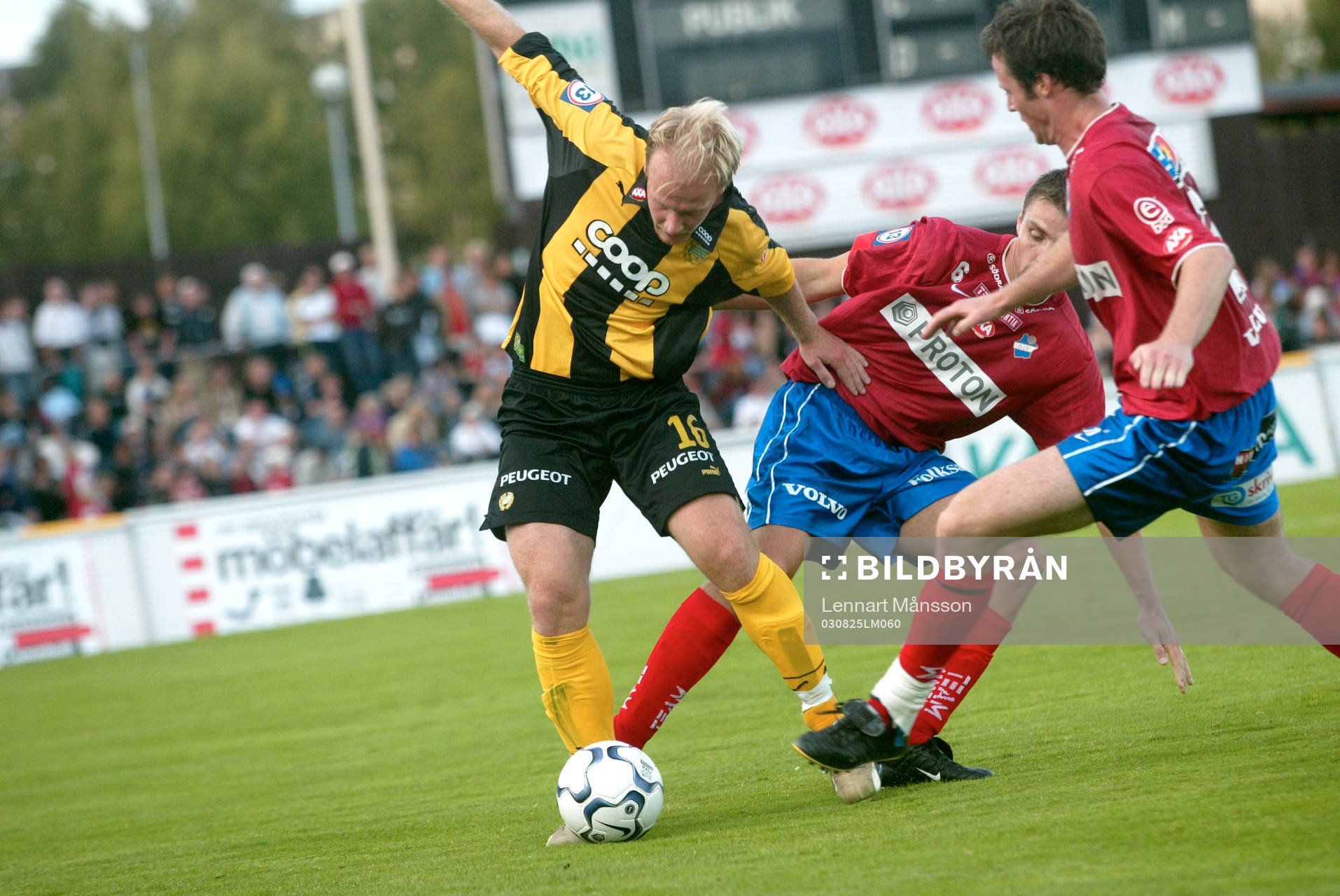 Mikael Andersson