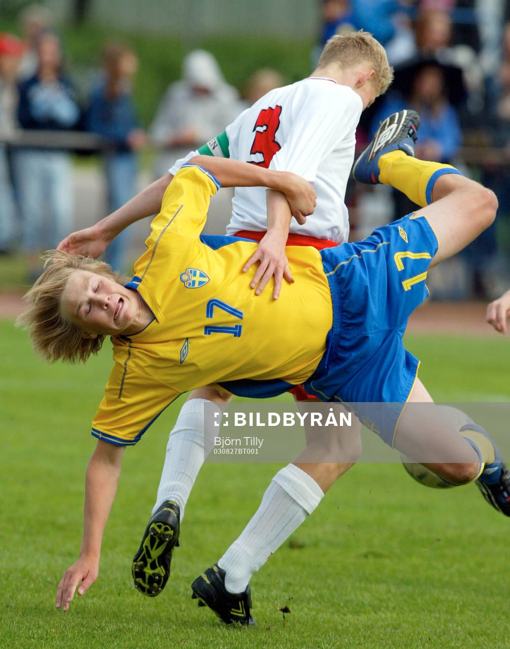Fotboll, P15, Landskamp, Sverige - Polen: Henrik Westberg och Sverige föll i andra mötet mot Polen med 1-2.