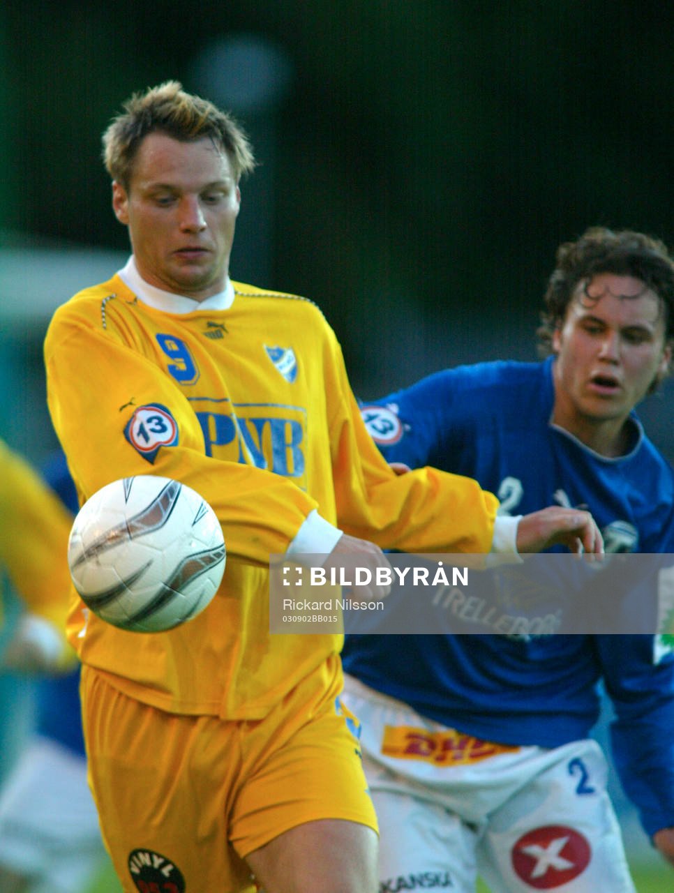 Jörgen Svensson, Malmö, skuggas av Jens Sloth, Trelleborg