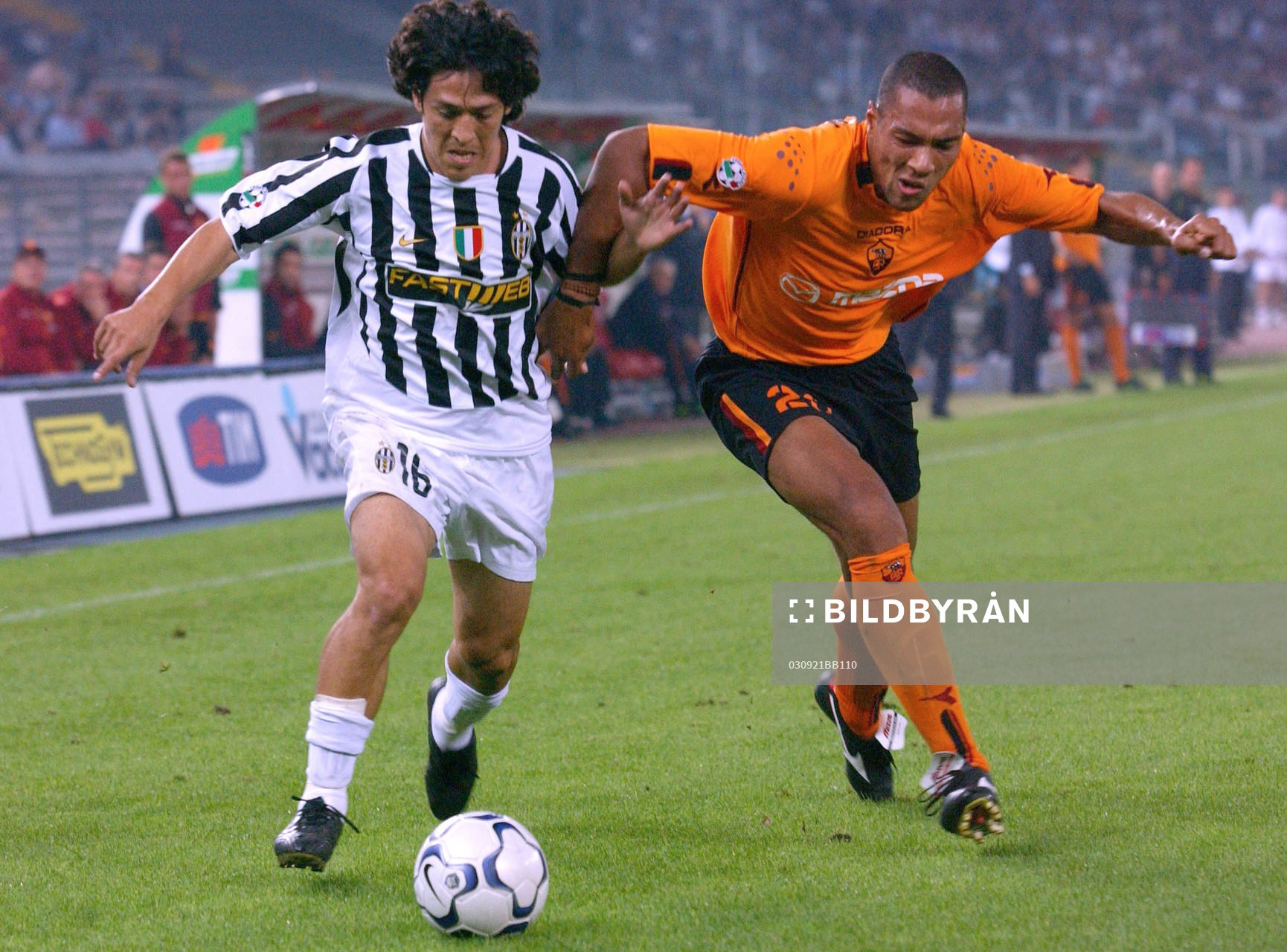 John Carew, Roma och Camporanesi, Juventus