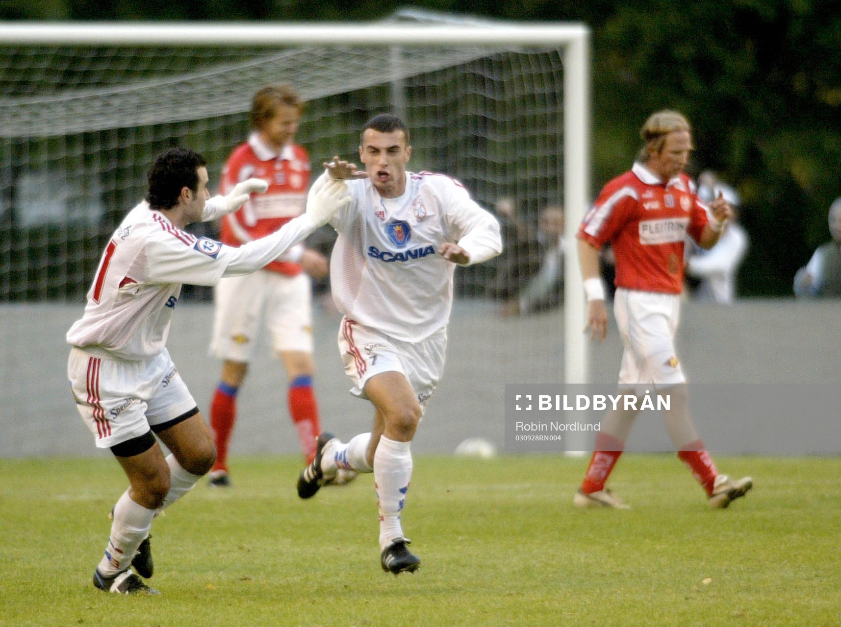 Ivan Isakovic, Assyriska,  jubel