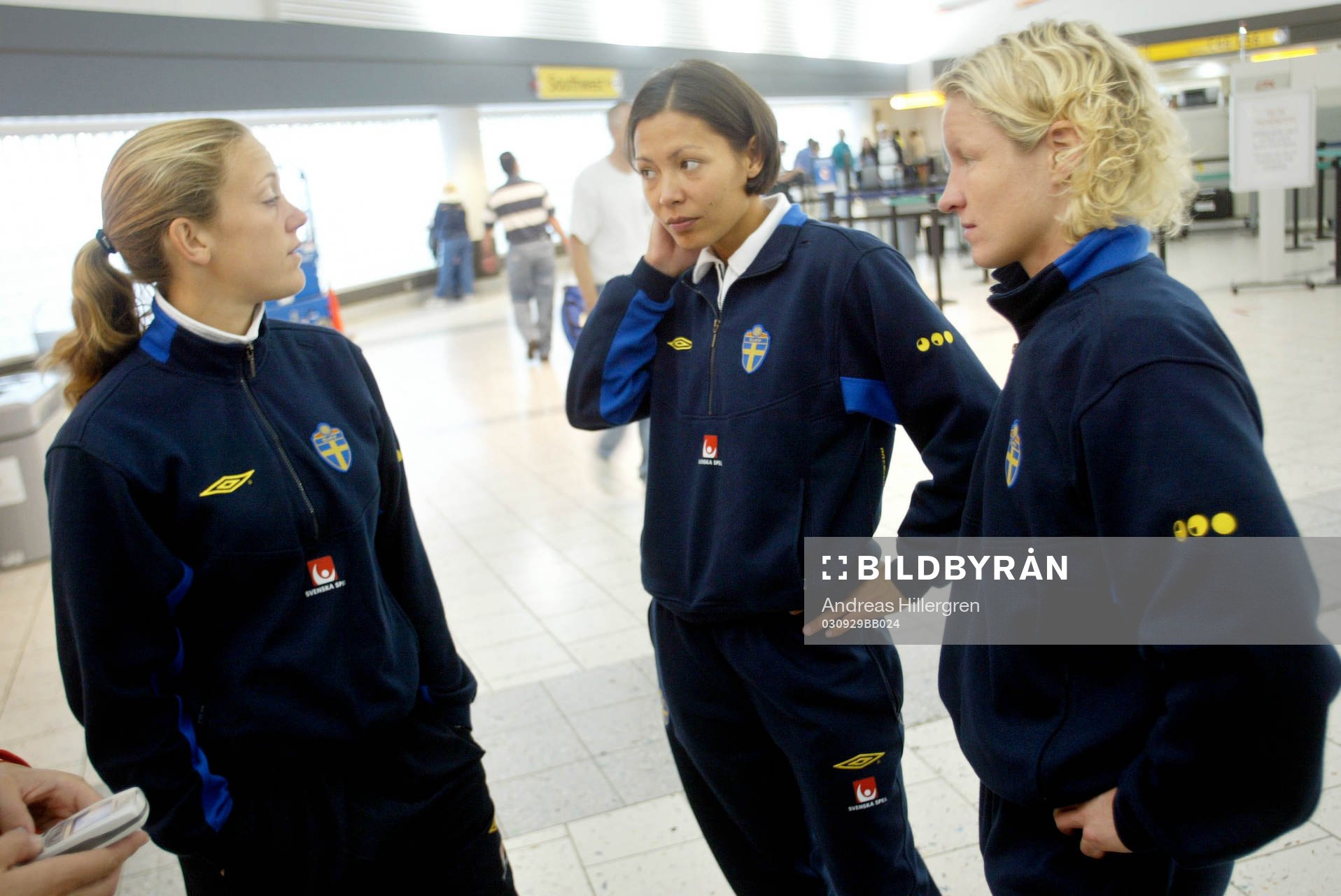 Landslaget med Therese Sjögran, Jane Törnqvist och