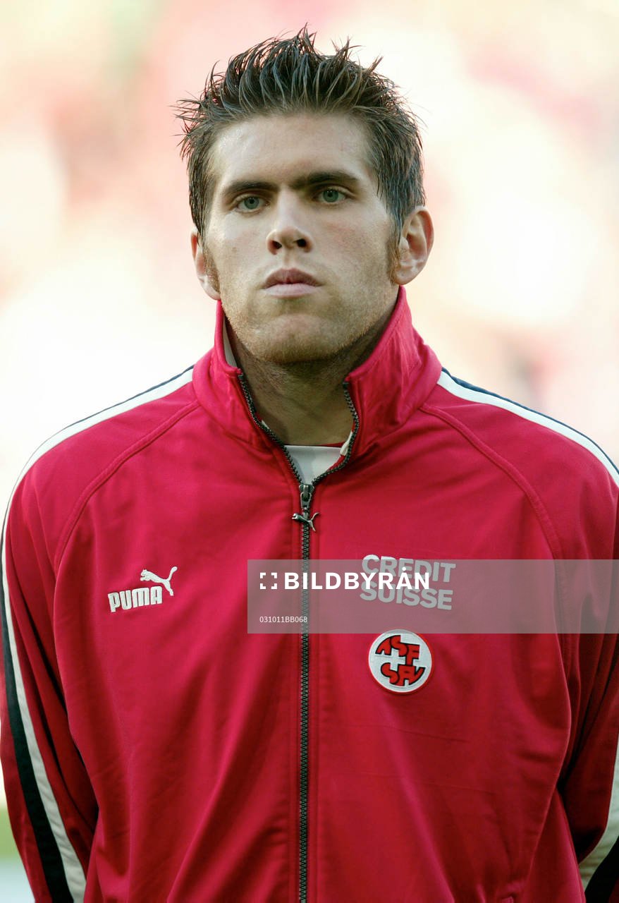 Benjamin Huggel, Schweiz