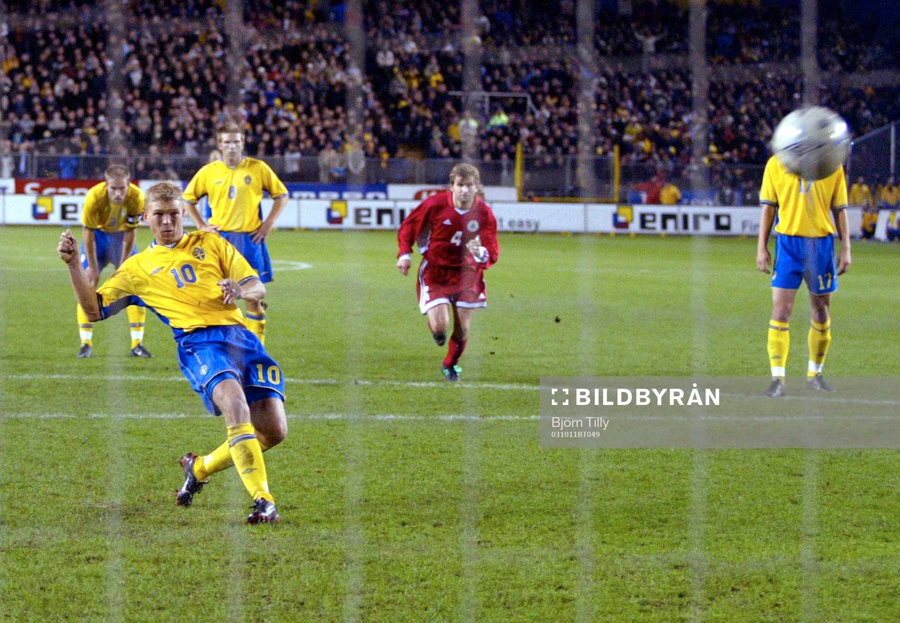 Marcus Allbäck, Sverige slår straffen utanför