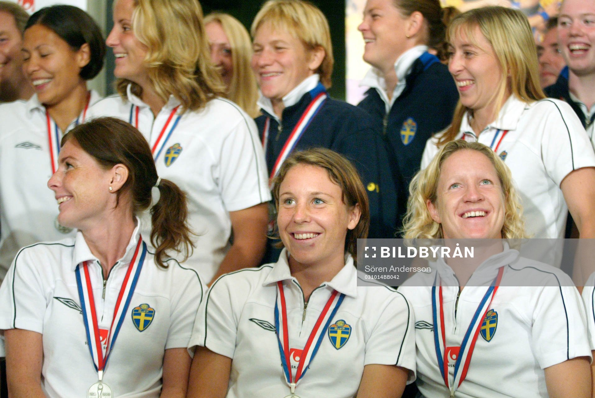Malin Moström, Hanna Ljungberg och Victoria Svensson,