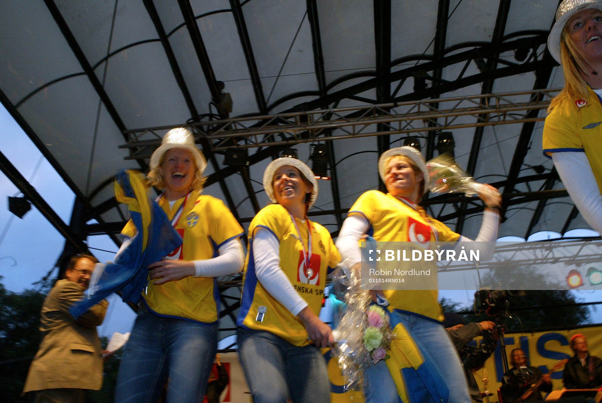 Kungsträdgården; Victoria Svensson, Hanna Ljungberg och