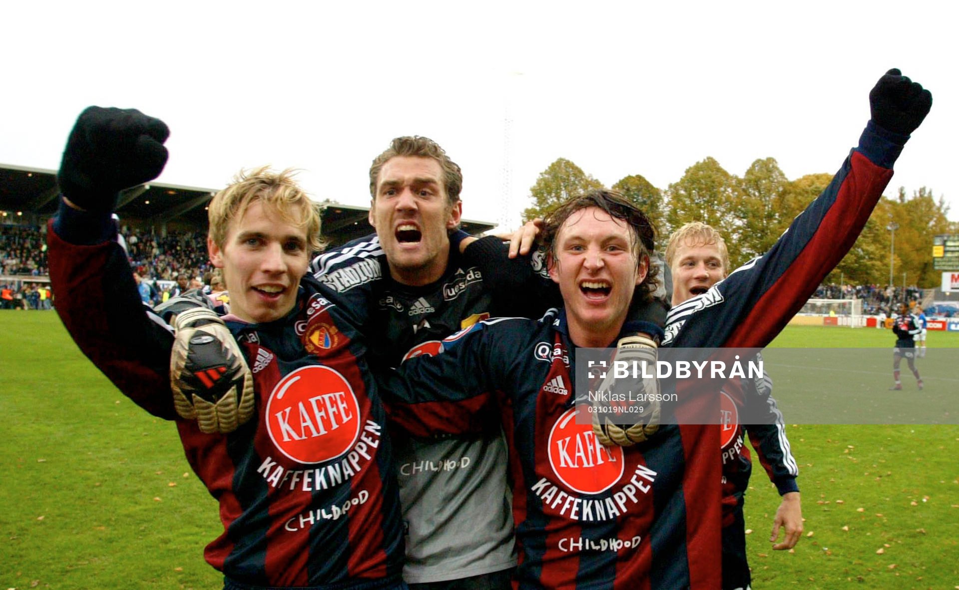  Djurgården svenska mästare för 2:a året i rad!! Stefan Bergtoft, Andreas Isaksson och Kim Källström jublar! Jubel.