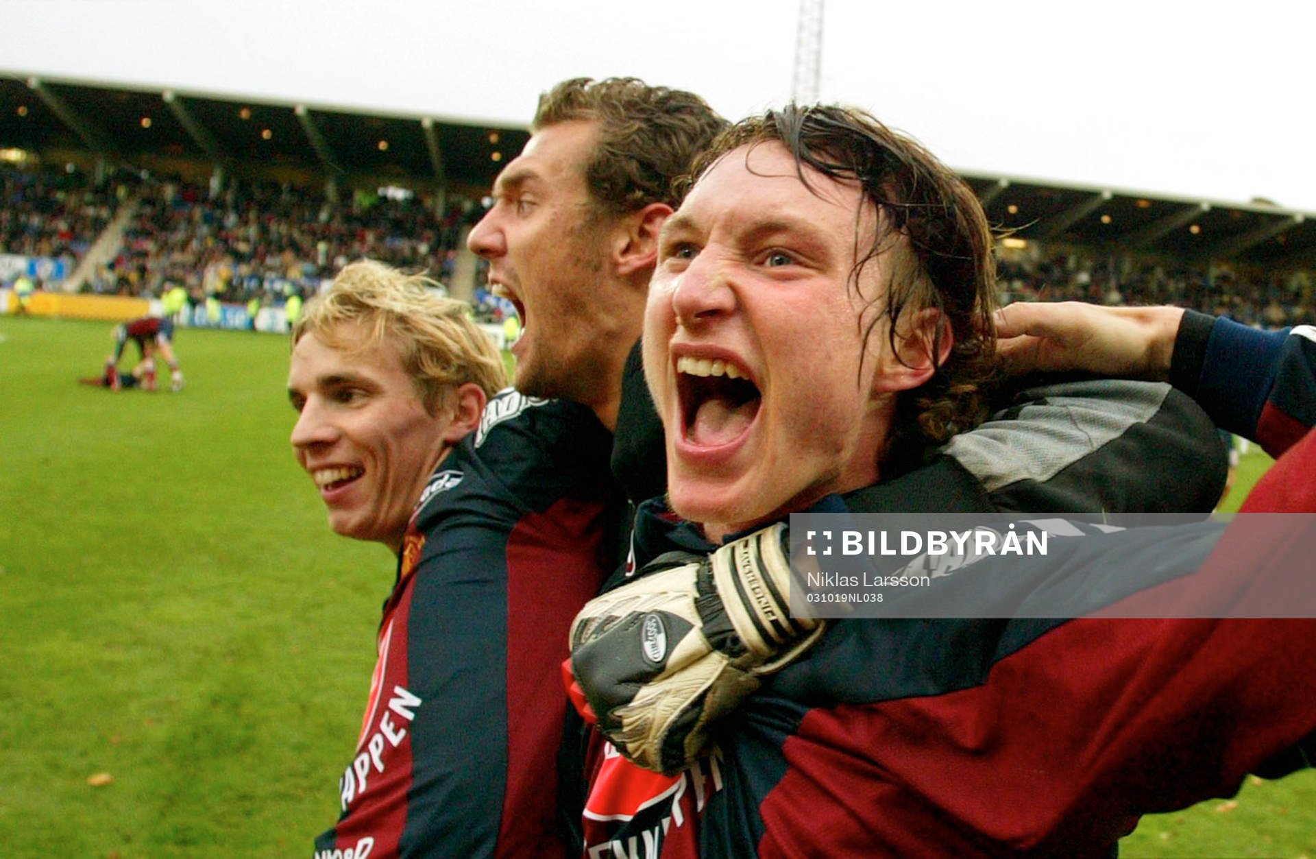  Djurgården svenska mästare för 2:a året i rad!! Stefan Bergtoft, Andreas Isaksson och Kim Källström jublar! Jubel.