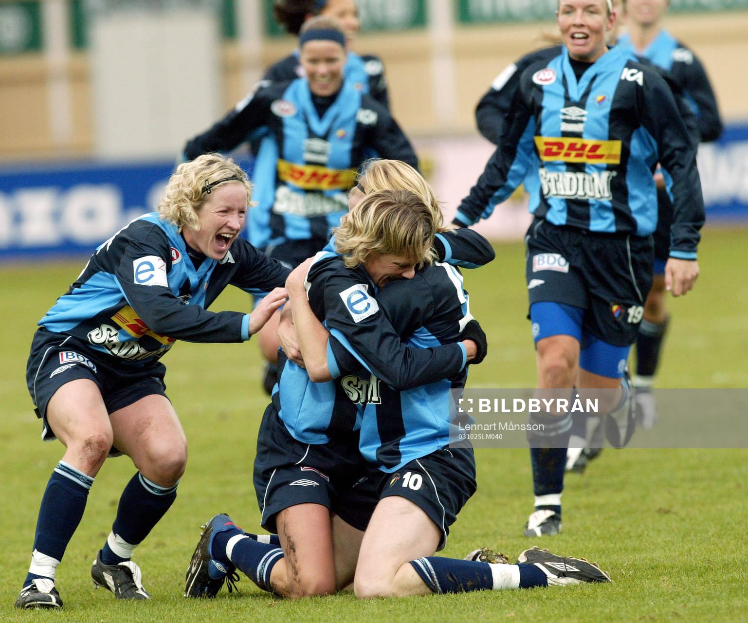 Djurgården/Älvsjö Svenska Mästare 2003:  Victoria