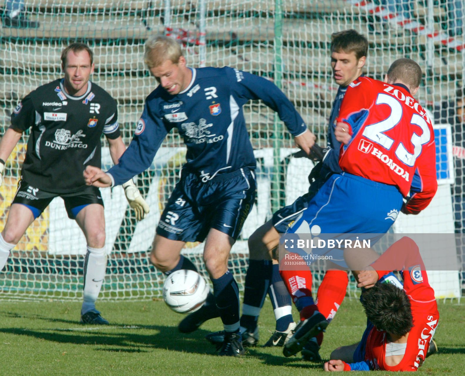 Johan Anegrund, Örgryte rensar framför sitt mål
