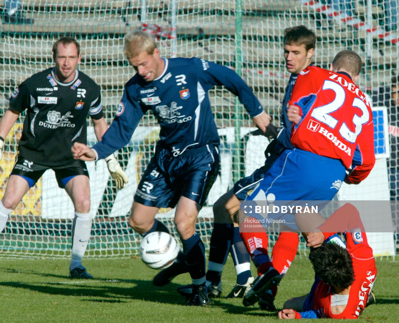 Johan Anegrund, Örgryte rensar framför sitt mål