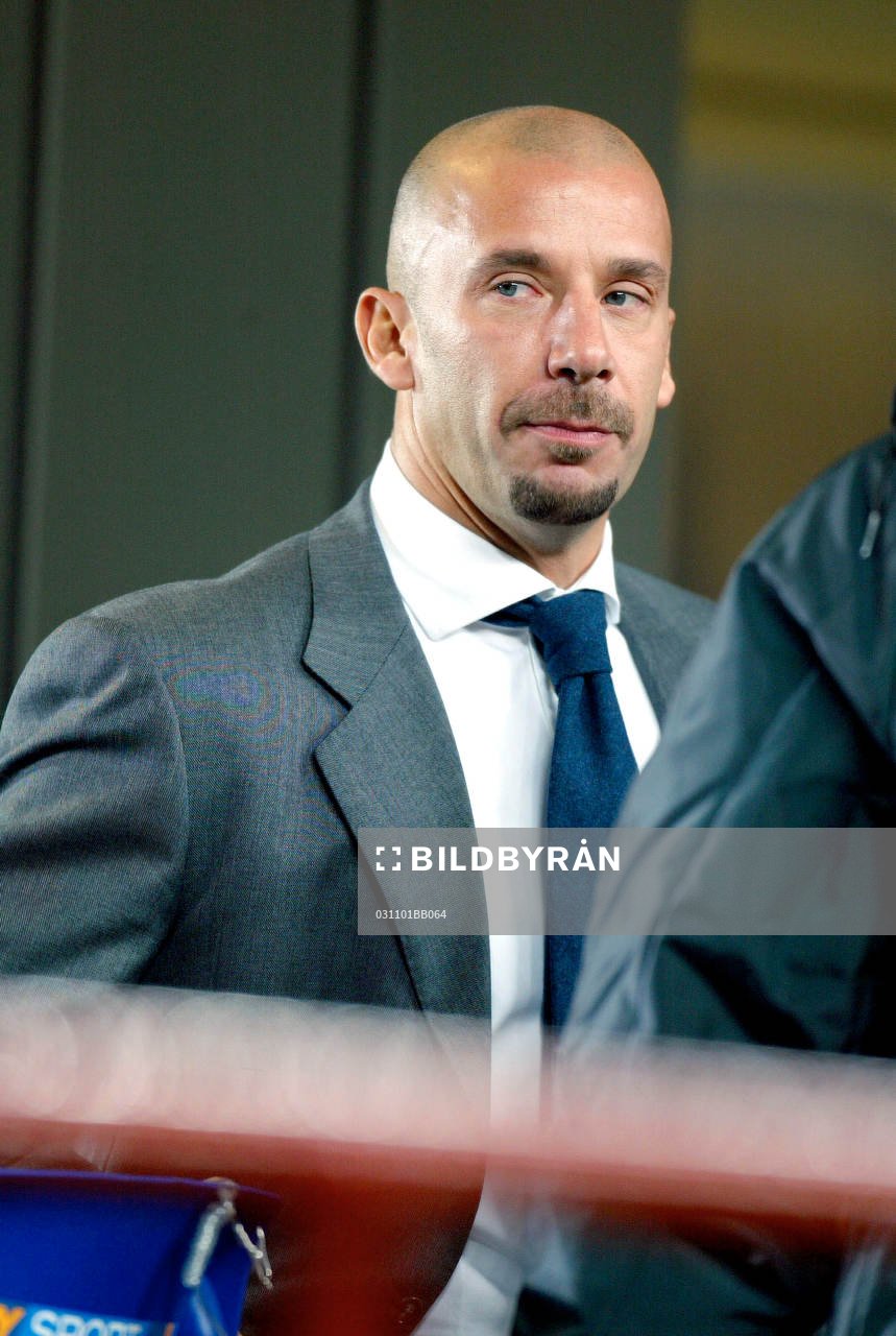  Vialli.