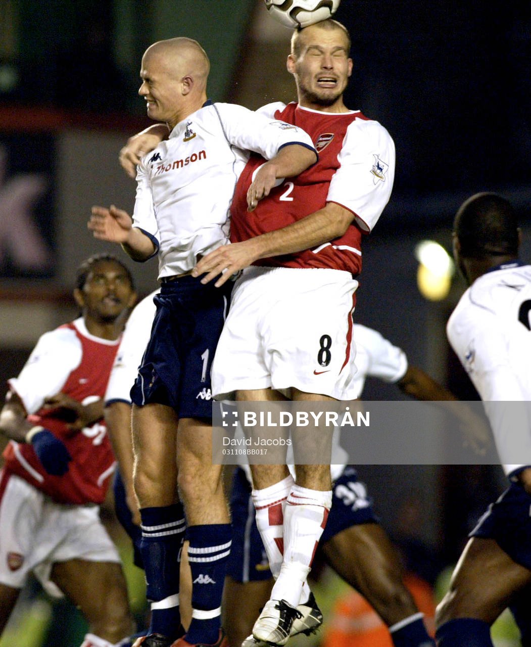  Fredrik Ljungberg vinner nickduell mot Paul Konchesky