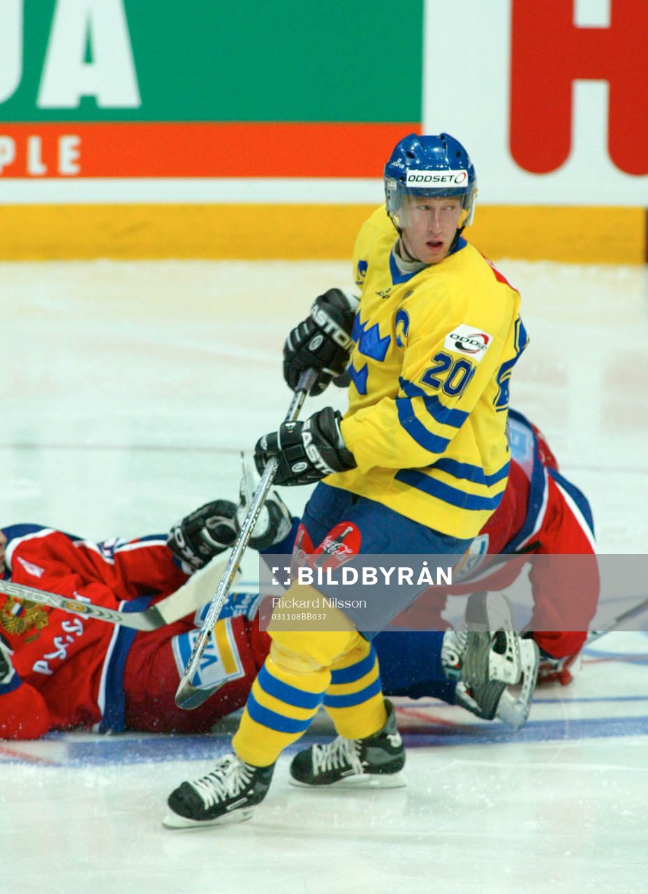 Jörgen Jönsson, Sverige, spelade sin 200:e landskamp.