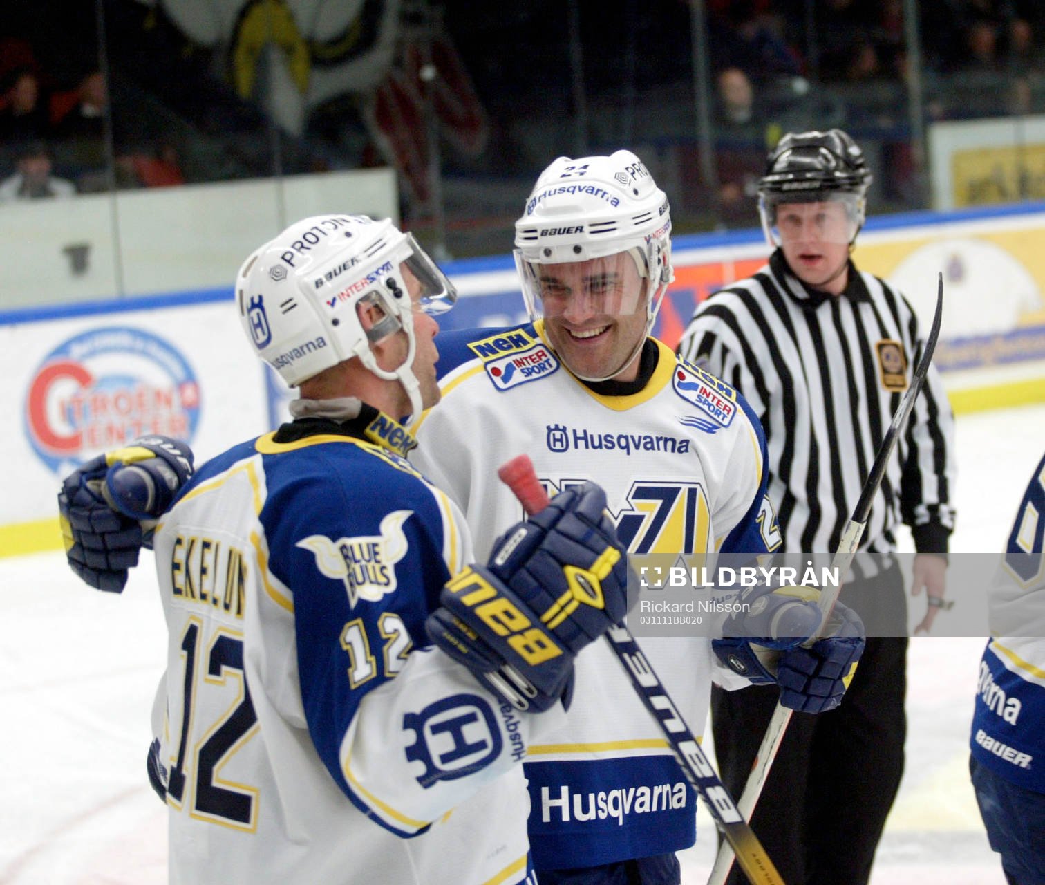 Peter Ekelund och Ola Thorwalls, HV71. Jubel