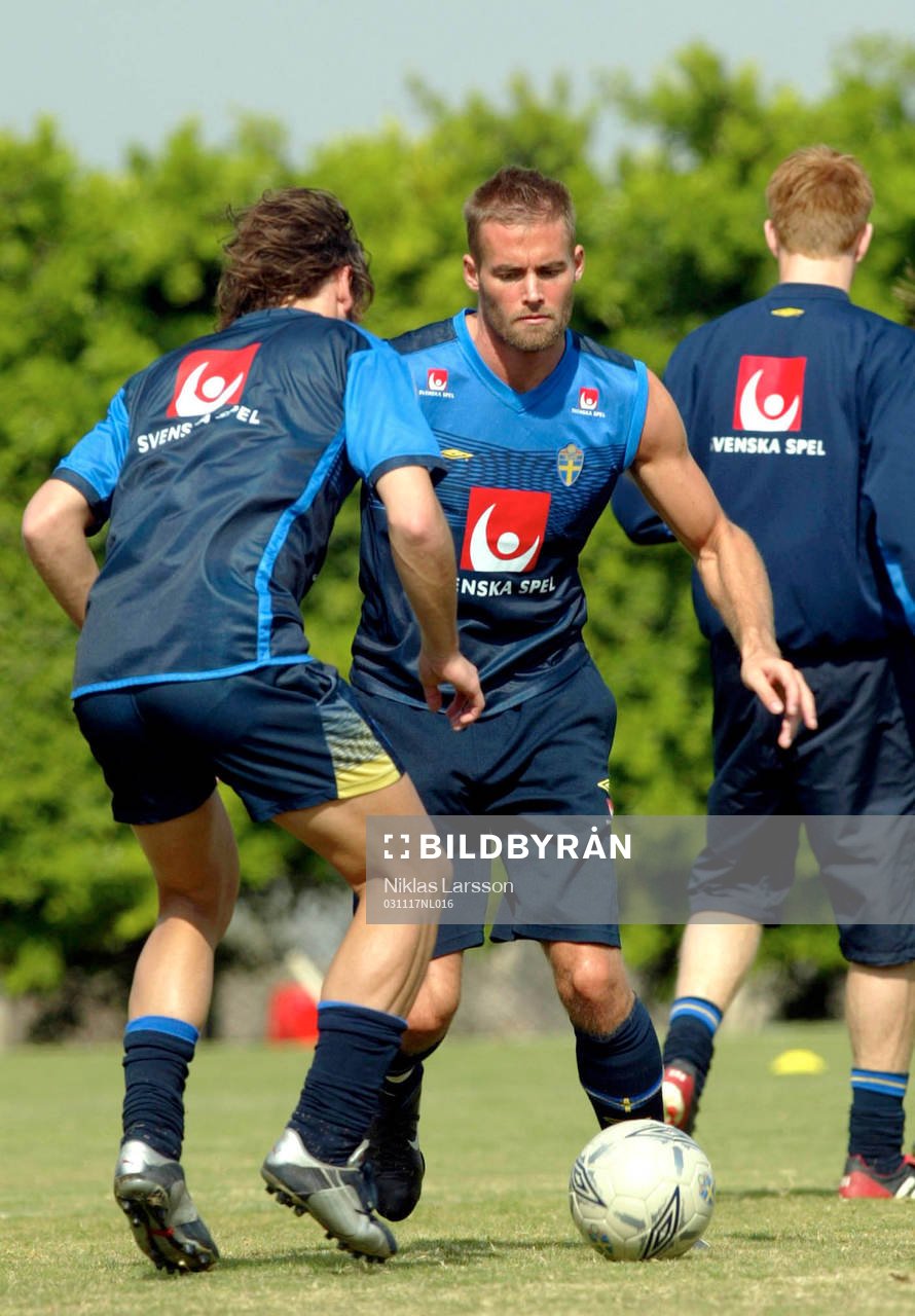 Olof Mellberg, Sverige