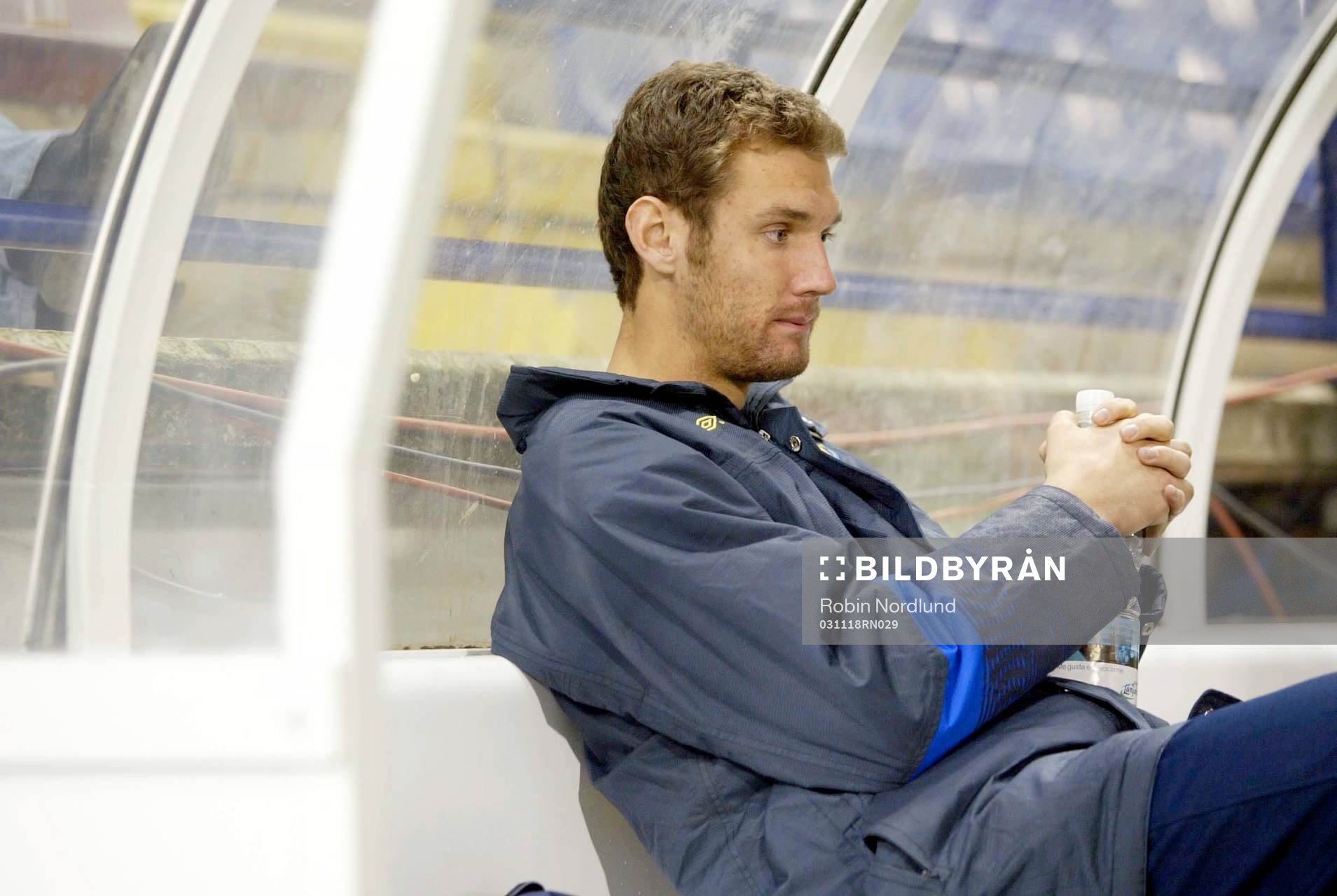 En febersjuk Andreas Isaksson vilade idag från träningen