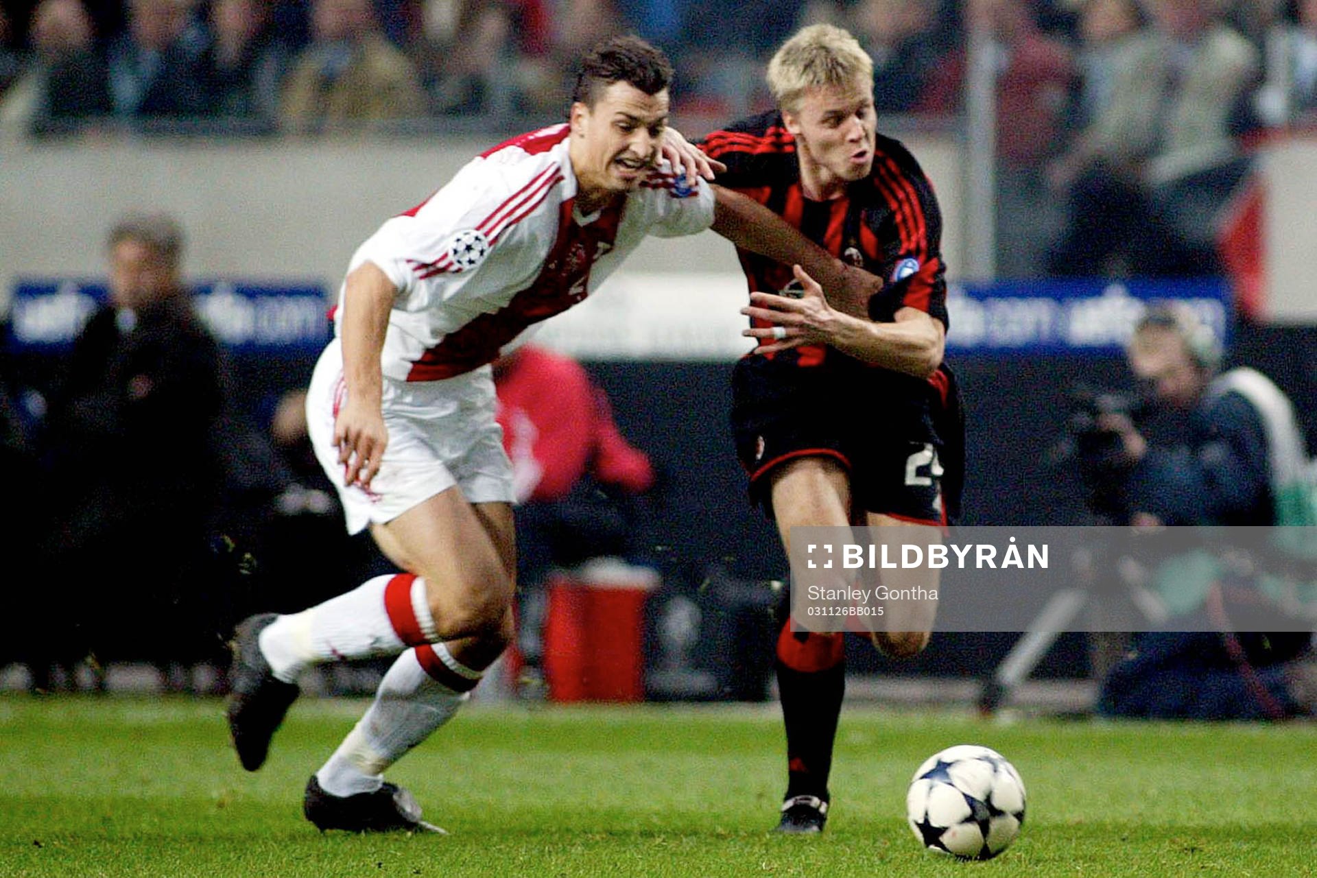 Zlatan Ibrahimovic, AJAX  och Martin Laursen, Milan